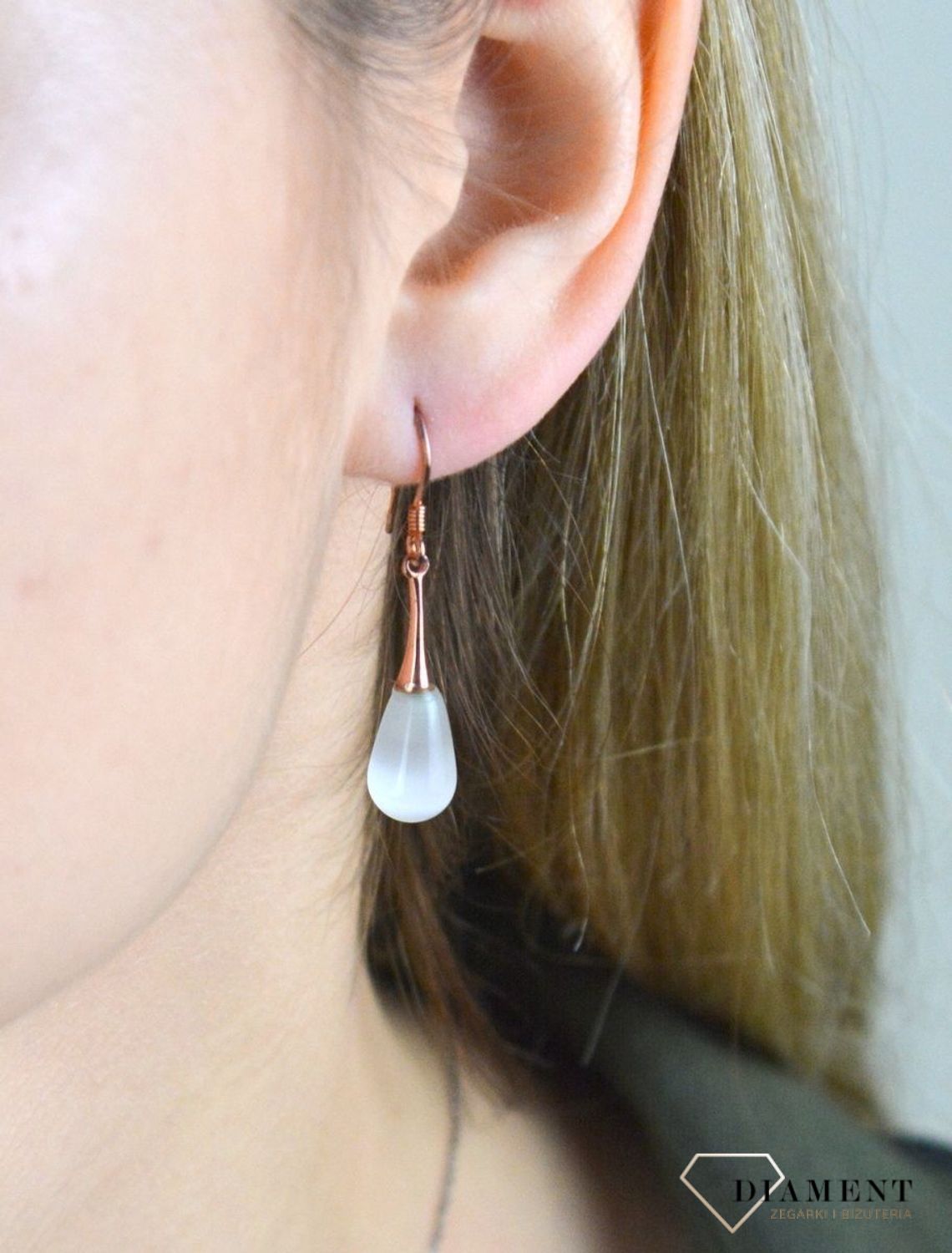 Kolczyki srebrne wiszące białe kocie oko DIA-KLC-8292-925.jpg