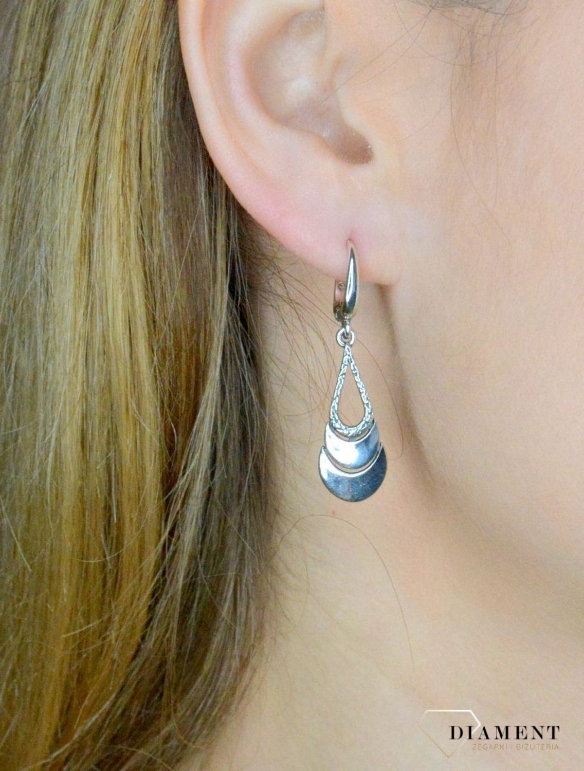 Srebrne wiszące kolczyki damskie z grawerowaniem DIA-KLC-8817-925.jpg