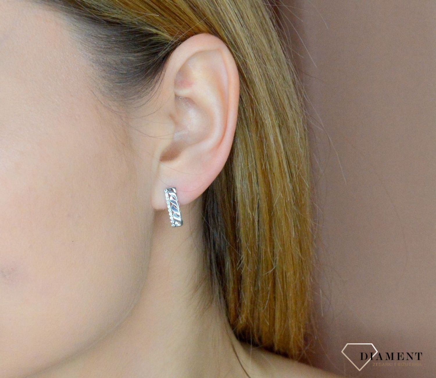 Srebrne kolczyki angielskie z grawerowaniem DIA-KLC-8818-925.jpg