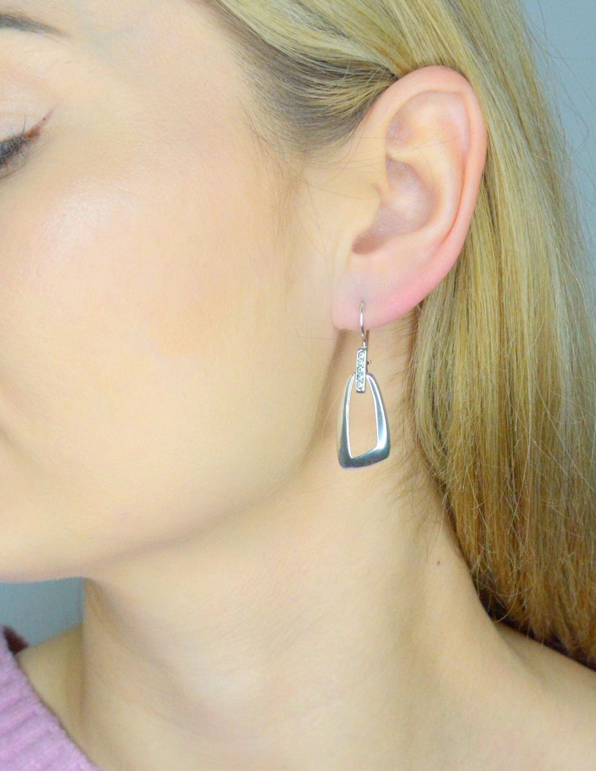 Kolczyki wiszące próba 925, DIA-KLC-8819-925 Srebrne kolczyki zostały wykonane z najwyższej jakości srebra próby 925. Idealny prezent dla każdej kobiety.1.jpg