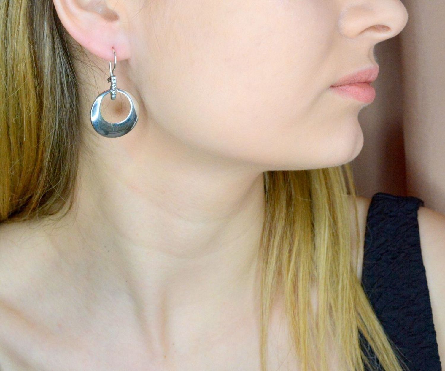 Srebrne kolczyki damskie okrągłe wiszące DIA-KLC-8821A-925.jpg