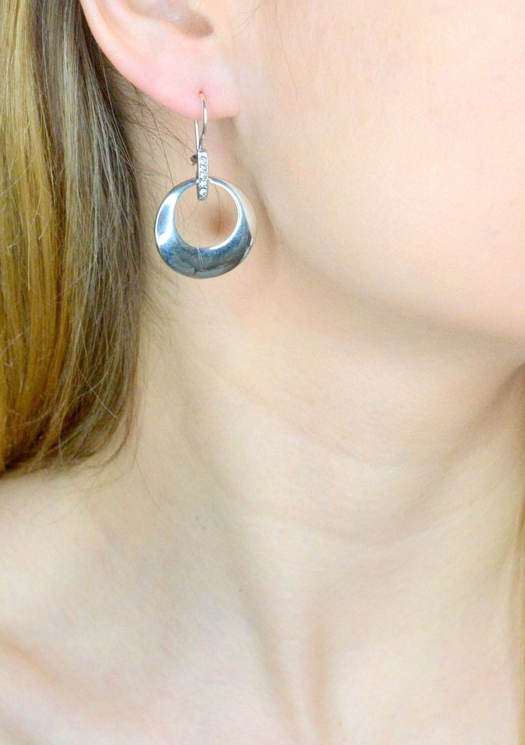 Srebrne kolczyki damskie okrągłe wiszące DIA-KLC-8821A-925.jpg