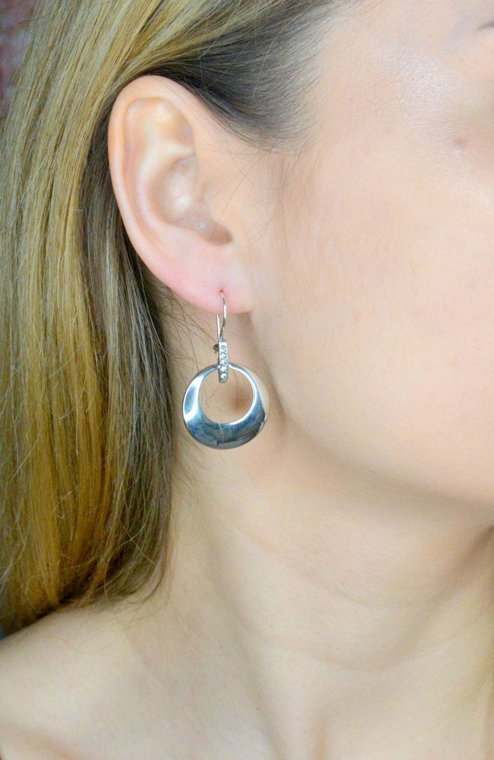 Srebrne kolczyki damskie okrągłe wiszące DIA-KLC-8821A-925.jpg