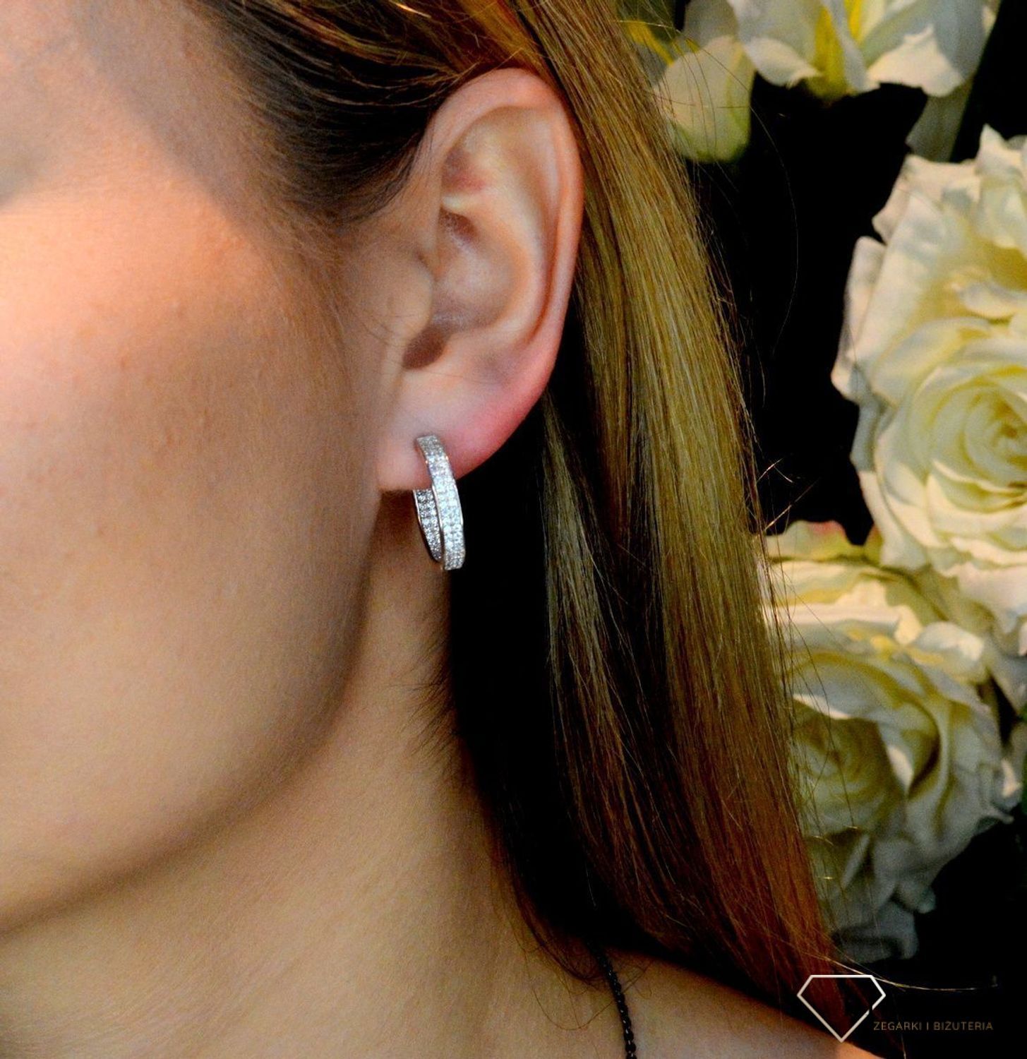 Srebrne kolczyki kółeczka z cyrkoniami 2 cm DIA-KLC-8845-925. Srebrne kolczyki kółeczka z cyrkoniami. Kolczyki okrągłe świetnie.jpg