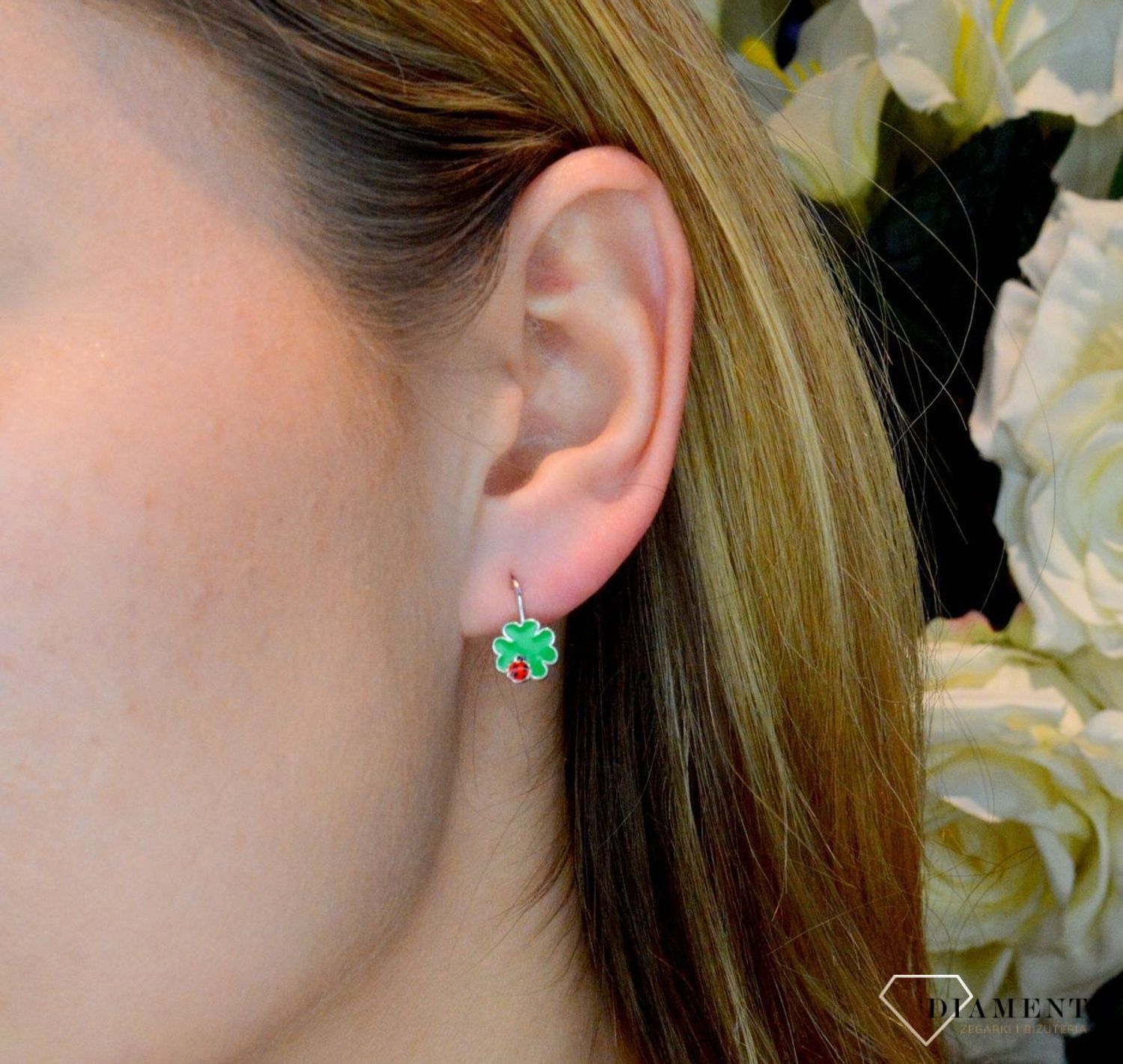 Kolczyki srebrne dziecięce Biedroneczki są w kropeczki 925. Zapięcie na bigiel. Kolczyki dziecięce. Prezent dla dziecka. tani prezent na komunie. Kolczyki zwierzątka. Psi patrol. Biżuteria dla dzieci..jpg