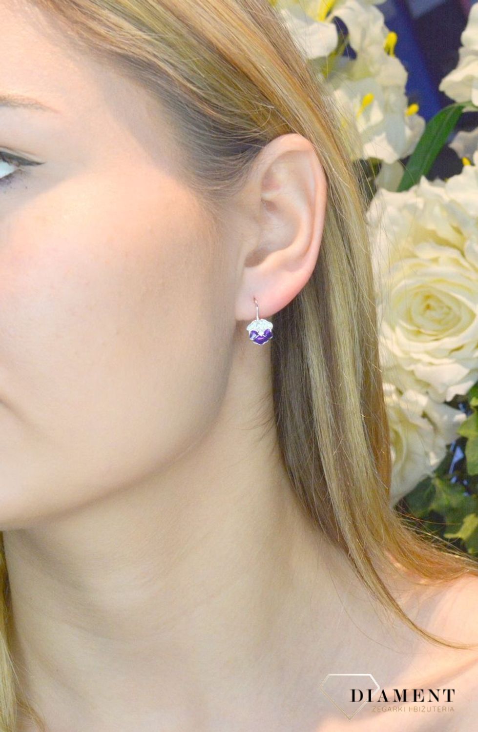 Kolczyki srebrne dziecięce Fioletowy bratek kwiatki 925. Kolczyki na prezent dla dziewczynki. Kolczyki kwiat. Prezent dla nastolatki dla dziecka. Biżuteria dla dzieci. Prezent na komunie..jpg