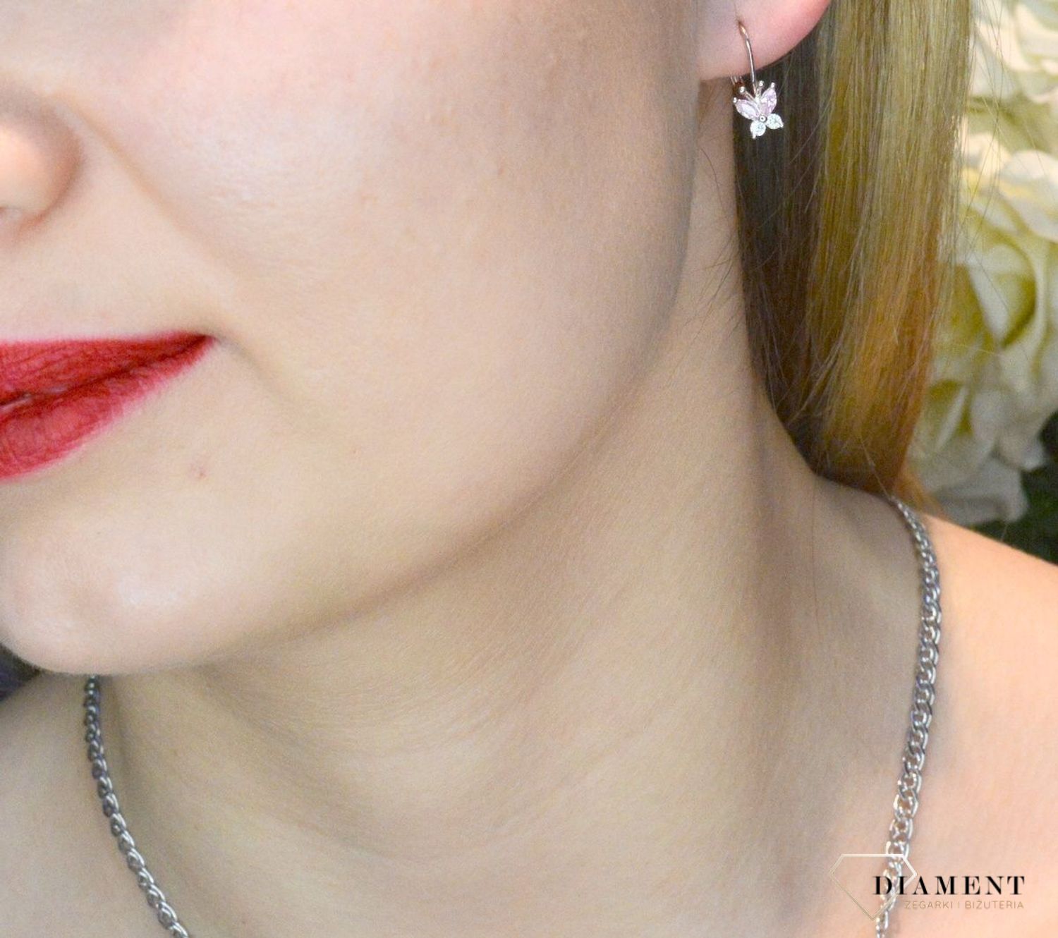 Kolczyki srebrne dziecięce różowe motylki 925 DIA-KLC-8979-925. Kolczyki na prezent dla dziewczynki. Kolczyki motylek. Prezent dla nastolatki dla dziecka. Biżuteria dla dzieci. Prezent na komunie..jpg