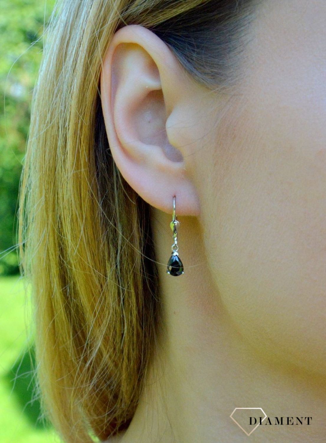 Srebrne damskie kolczyki wiszące Czarne łezki 925 DIA-KLC-8983-925.jpg