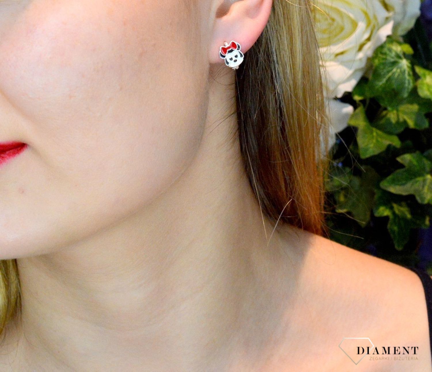 Kolczyki srebrne dziecięce Myszka Minnie bajkowy motyw 925 DIA-KLC-8984-925. Kolczyki z bajek. kolczyki disney.  Kolczyki na prezent dla dziewczynki. Prezent dla nastolatki, dla dziecka. Biżuteria dla dzieci. Prezent na komuni.jpg