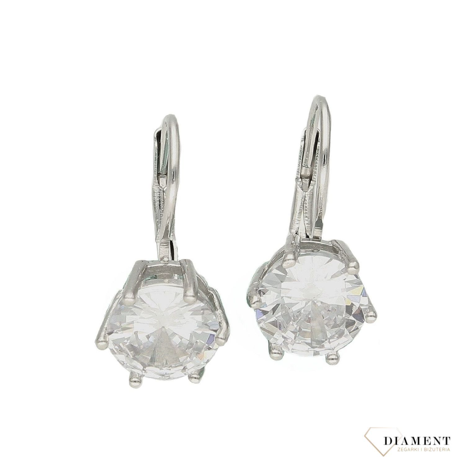 Srebrne kolczyki elegancka cyrkonia 925 DIA-KLC-8990-925. Kolczyki na prezent. Kolczyki na dzień mamy. Kolczyki liście. Modna biżuteria. Dla mamy. Kobieca biżuteria. Elegancka biżuteria na co dzień..jpg