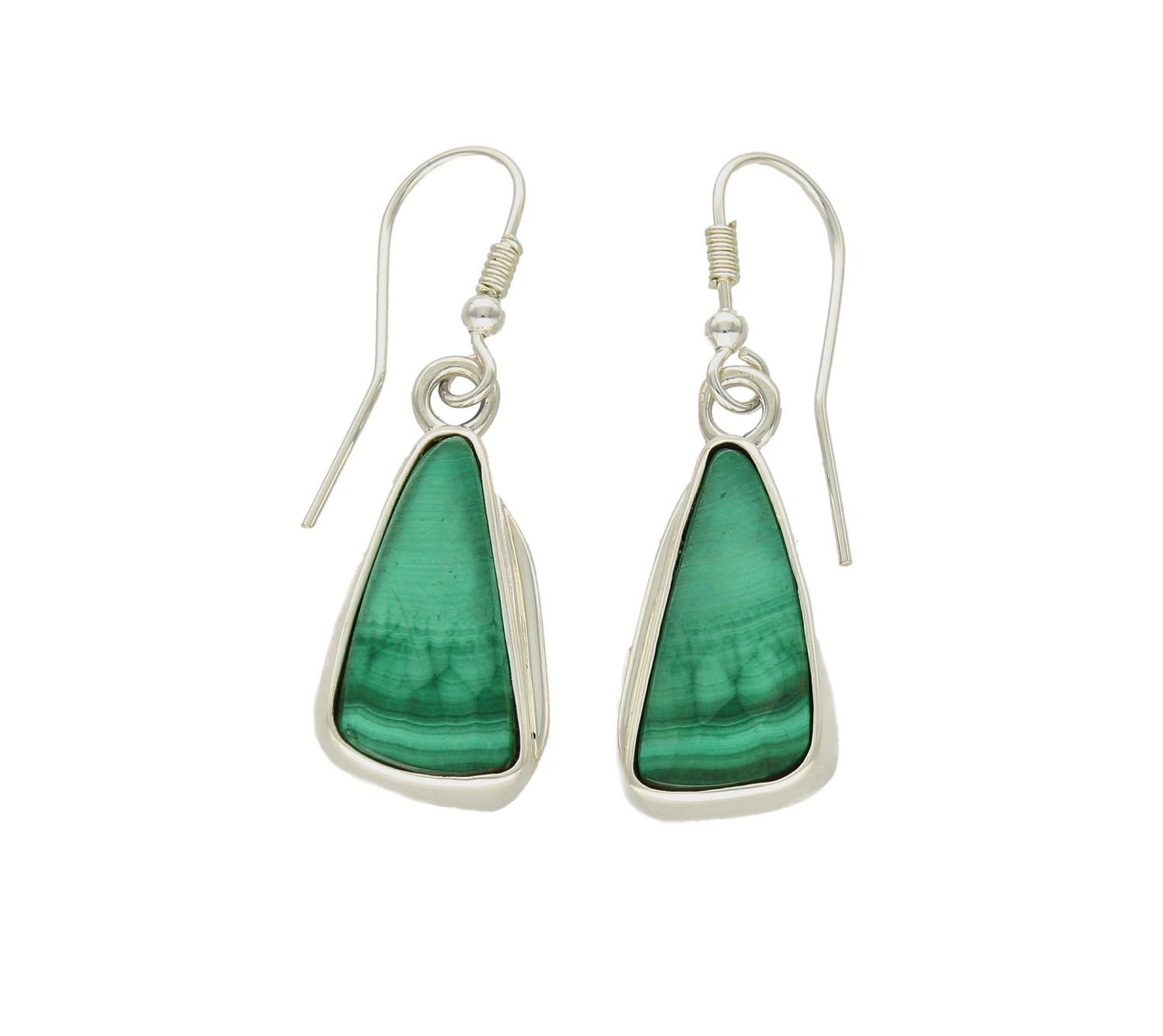 Srebrne kolczyki damskie wiszące z malachitem DIA-KLC-8993-925. . Kolczyki, które zachwycają jakością swojego wykonania dzięki czemu są nie tylko idealnym dodatkiem do każdej stylizacji ale również praktyczną i wygodną opcją p.jpg