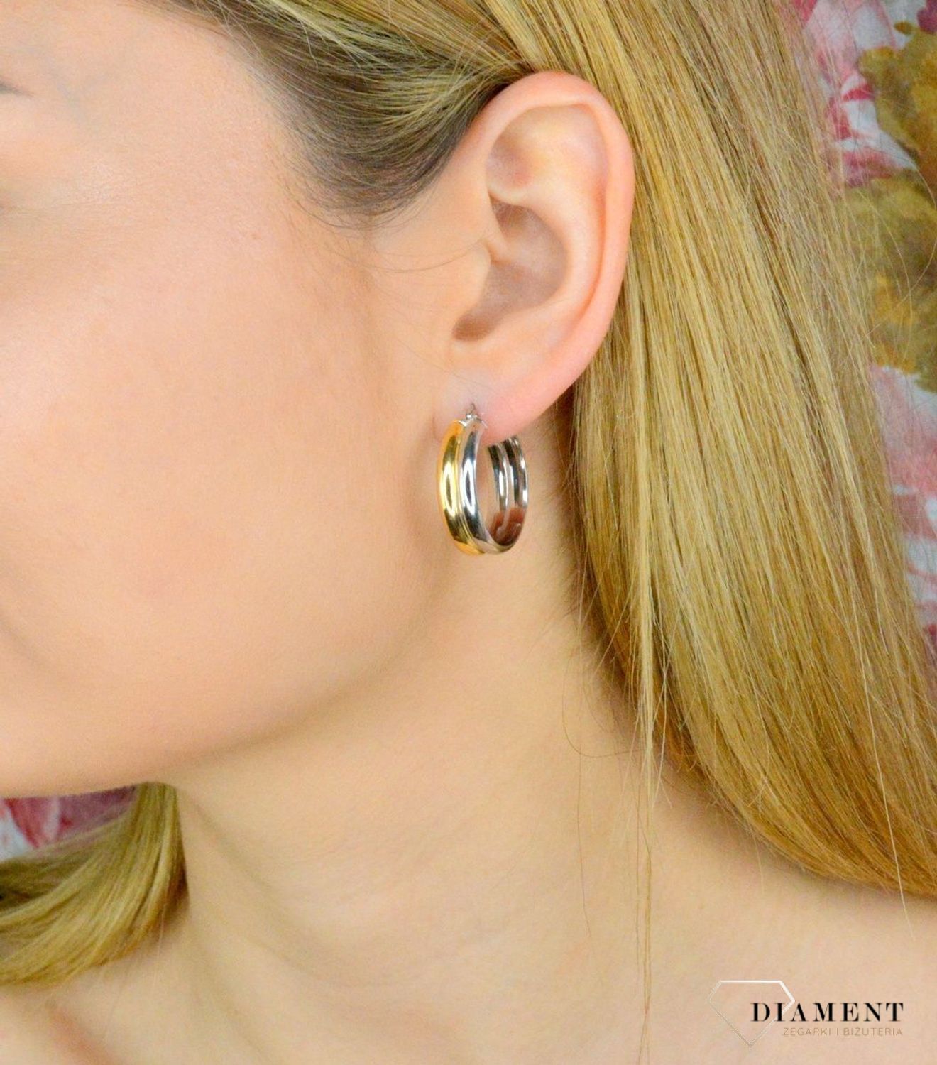 Srebrne kolczyki podwójne koła pokryte złotem DIA-KLC-9081-925. Biżuteria to świetny pomysł na prezent. Srebrne kolczyki o bardzo prostym modelu, a jednocześnie niezwykle efektowne. Kolczyki kółka w dwóch kolorach -srebra i .jpg