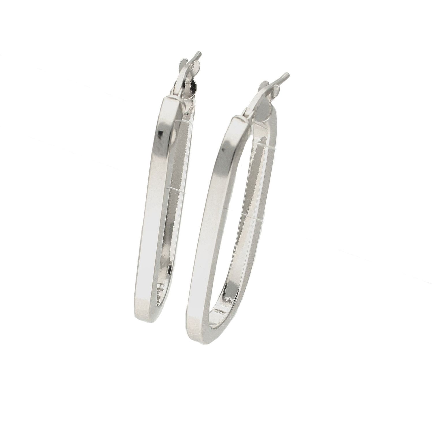 Srebrne kolczyki o owalnym kształcie DIA-KLC-9085-925. Całość wykonana z najwyższej jakości srebra próby 925. Biżuteria to świetny pomysł na prezent. Srebrne kolczyki o bardzo efektownym modelu..jpg