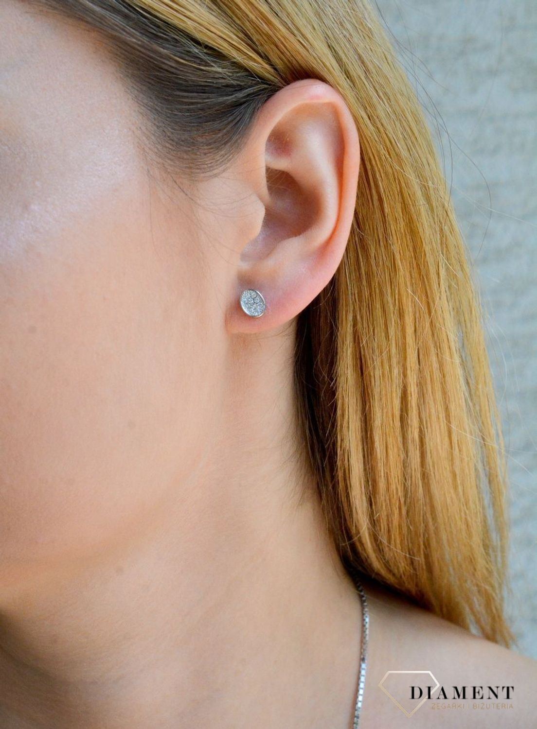 Kolczyki srebrne owal z cyrkoniami wkrętki DIA-KLC-9411-925d.jpg