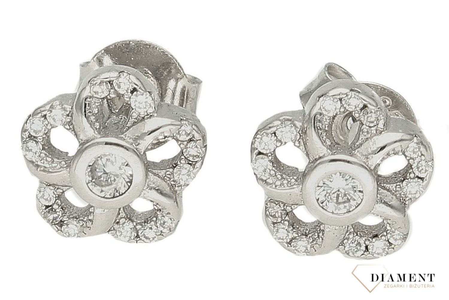 Srebrne kolczyki damskie kwiatki z cyrkoniami DIA-KLC-9430-925a.jpg