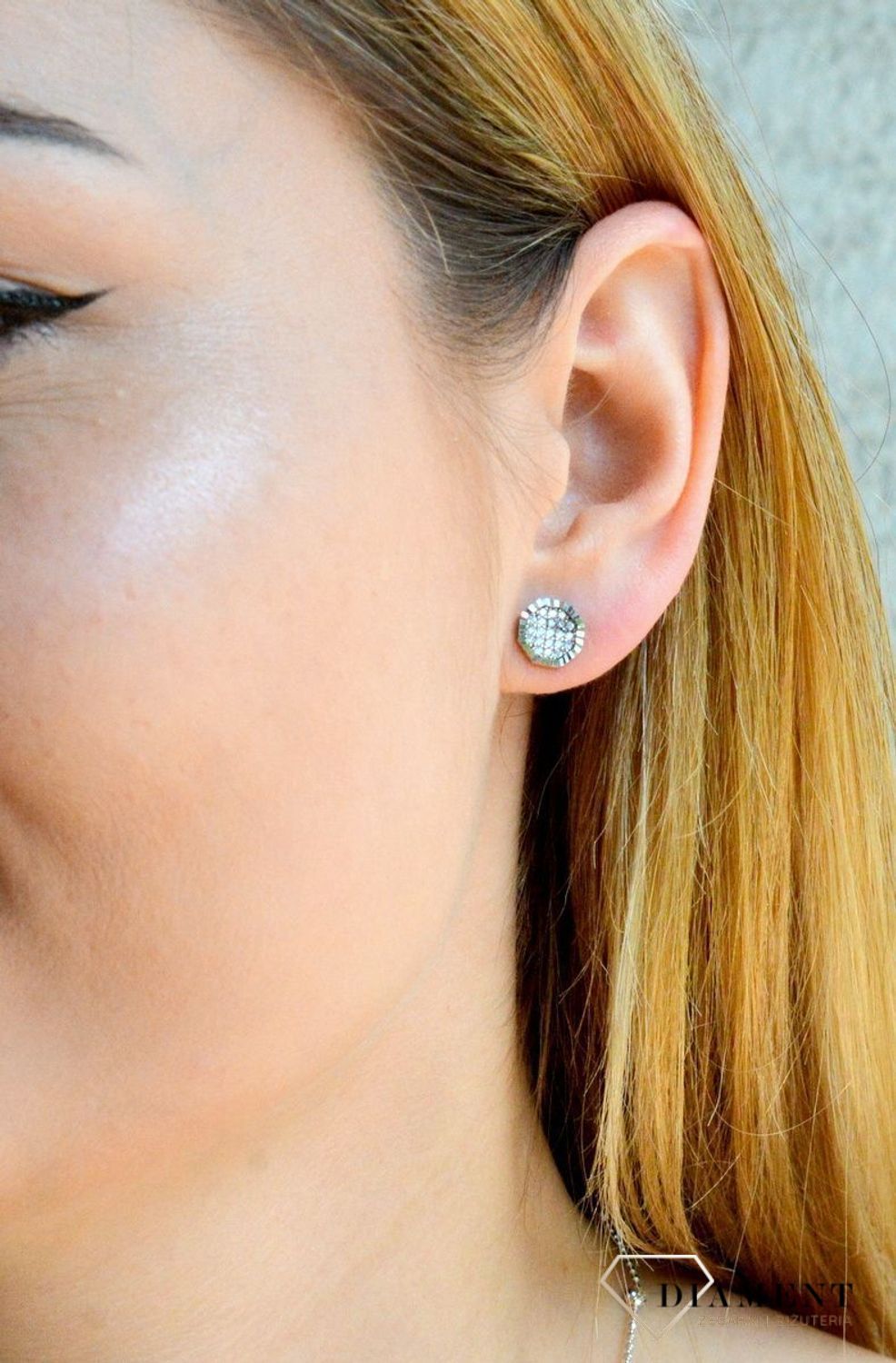 Srebrne kolczyki damskie lśniące wkrętki DIA-KLC-9457-925d.jpg