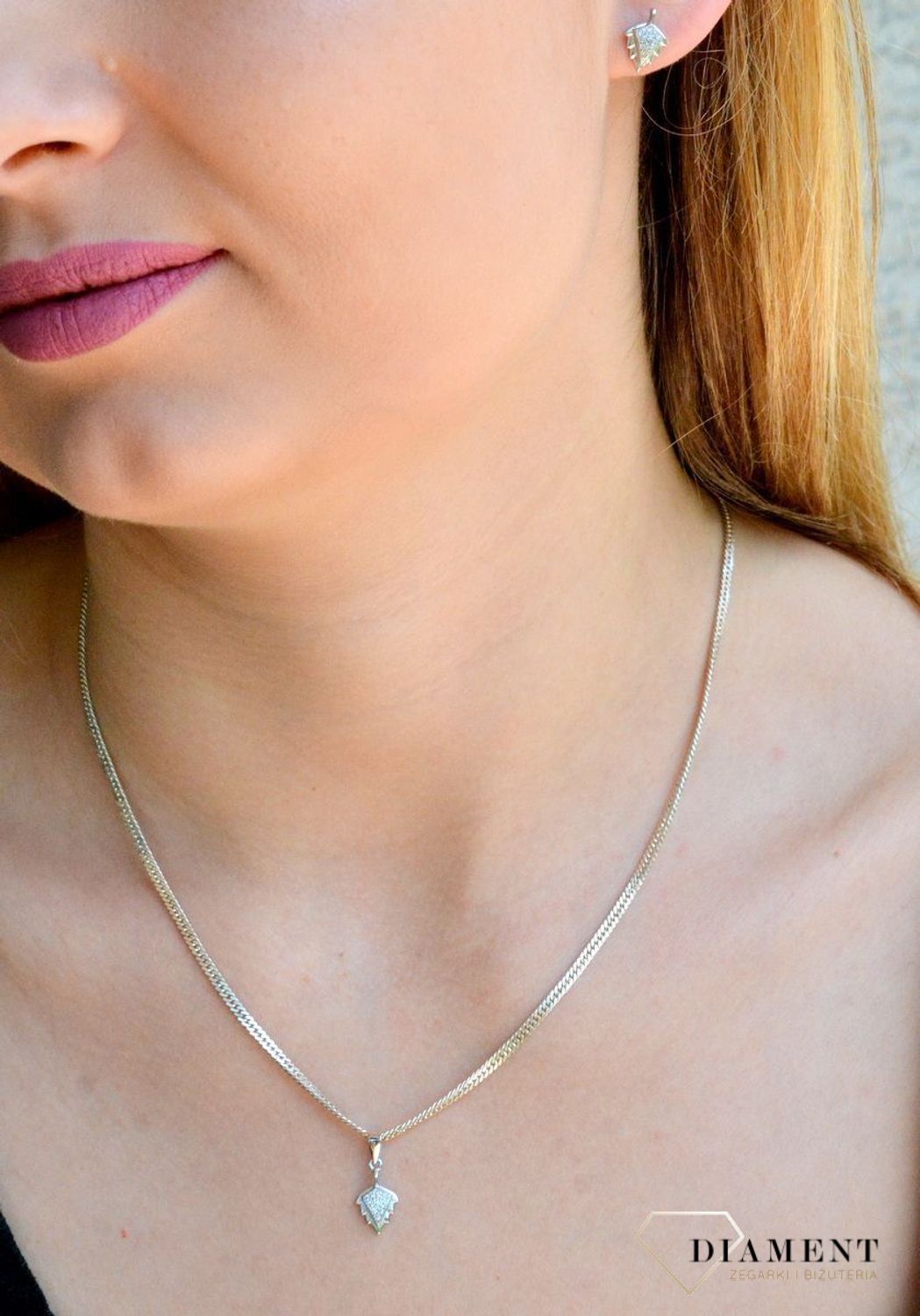 Srebrne kolczyki listki z cyrkoniami wkrętki DIA-KLC-9465-925a.jpg