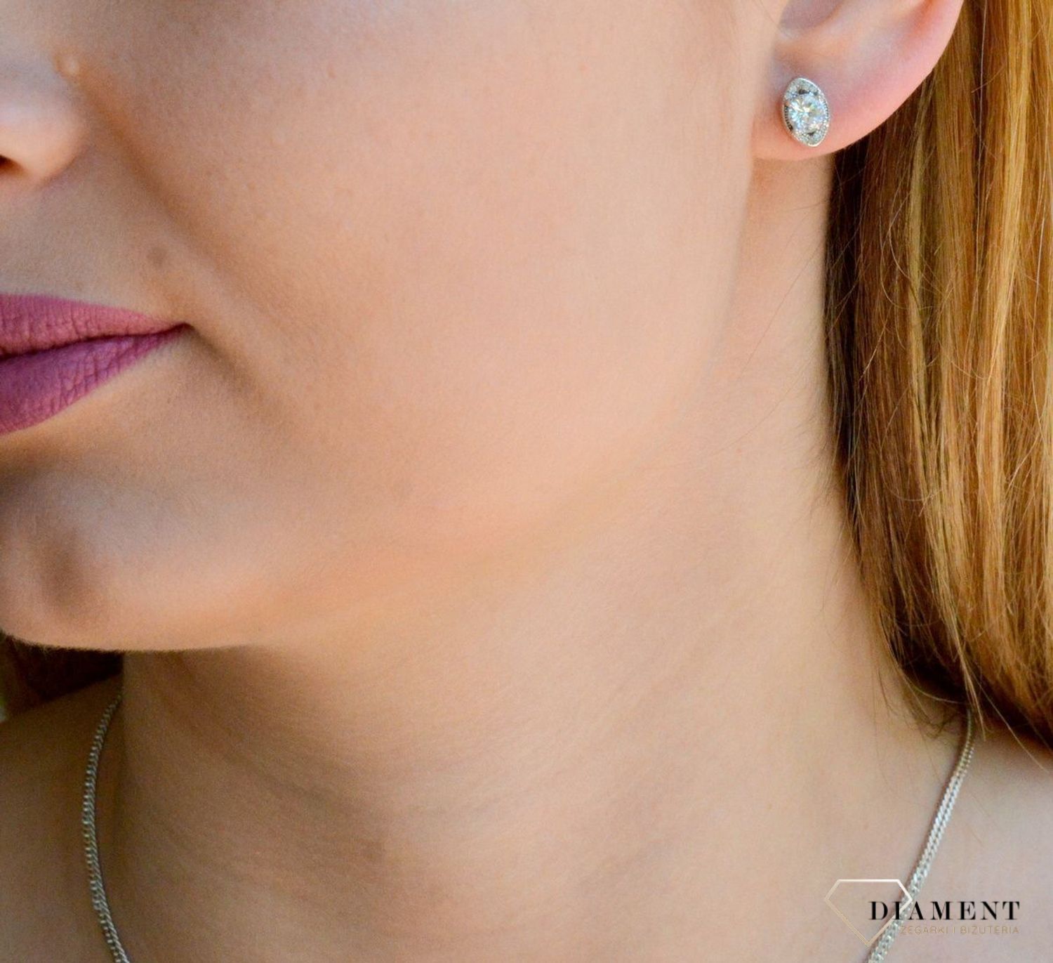 Srebrne kolczyki owalne z cyrkoniami wkrętki DIA-KLC-9473-925c.jpg