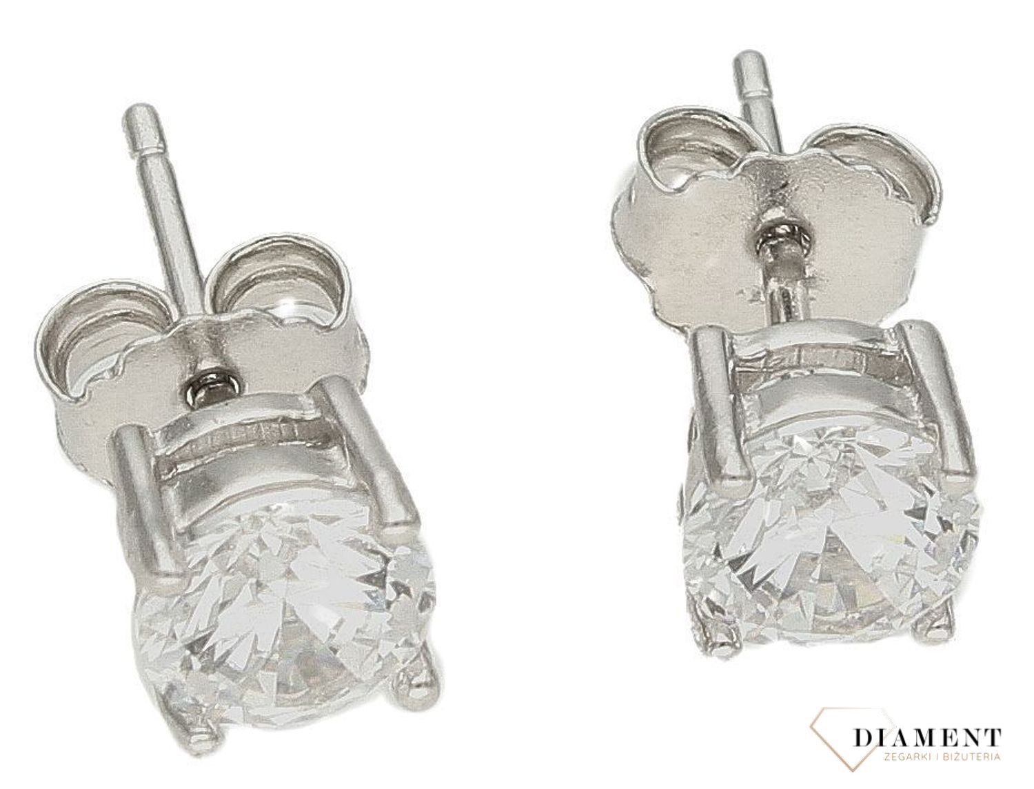 Srebrne kolczyki damskie 925 wkrętki okrągłe białe cyrkonie DIA-KLC-9581-925. Srebrne kolczyki damskie. Srebrne kolczyki wkrętki. Srebrne kolczyki damskie cyrkonie. Kolczyki srebrne na prezent. Klasyczne kolczyki damskie. 1.jpg