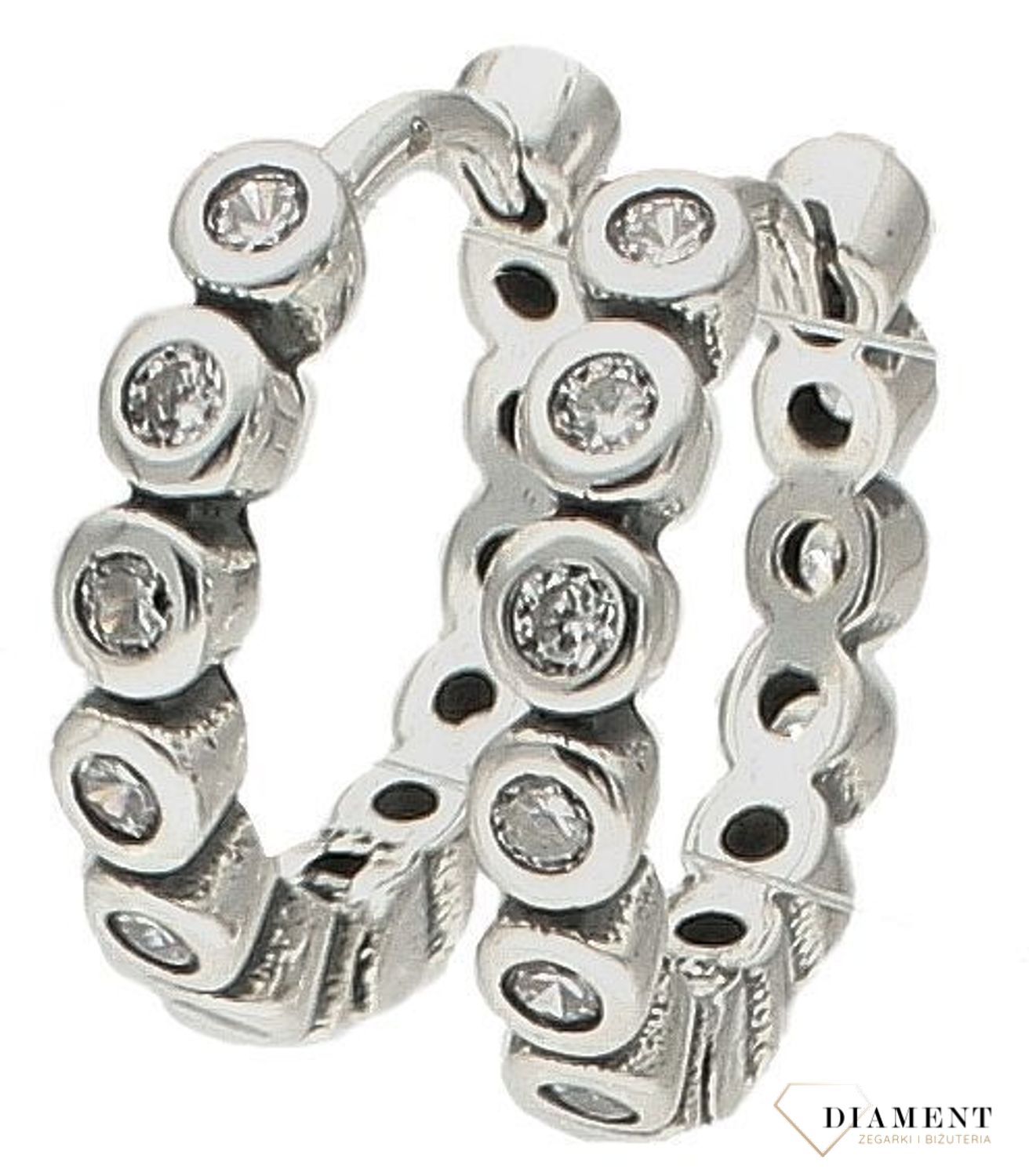 Srebrne kolczyki małe koła ozdobione białą cyrkonią DIA-KLC-9596-925. Srebrna biżuteria. Biżuteria dla kobiety. Kolczyki z cyrkoniami. Kolczyki koła. Biżuteria na lato. Pomysł na prezent. 2.jpg