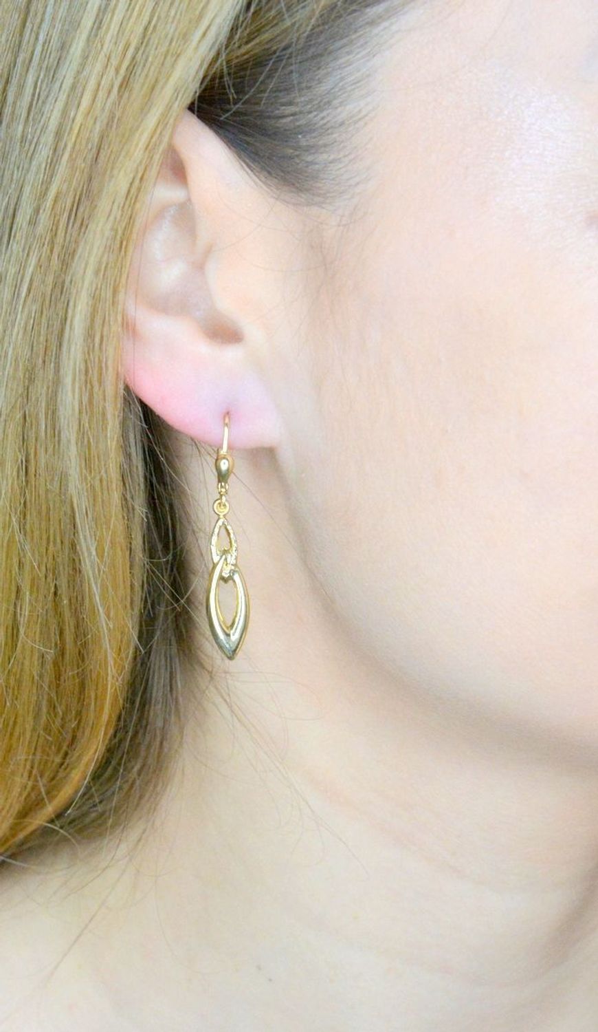 Złote kolczyki damskie 585 wiszące podłużne elementy DIA-KLC-9754-585.jpg