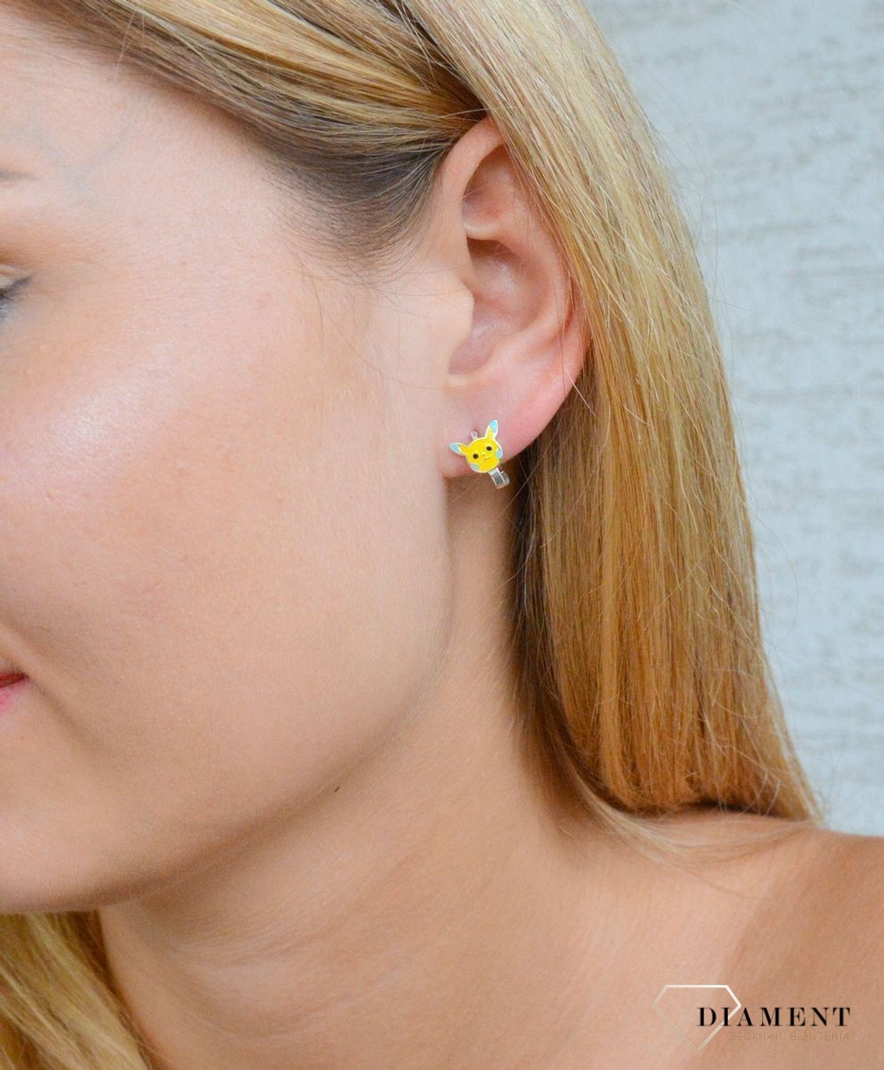 Srebrne kolczyki dla dziewczynki 'Pikachu' DIA-KLC-9814-925. Kolczyki zostały starannie ozdobione emalią. Idealny prezent dla małej modnisi. Kolczyki Pikachu postać Pokemon. Bajkowa postać dla dziecka. Kolczyki dla dziewczynki.jpg