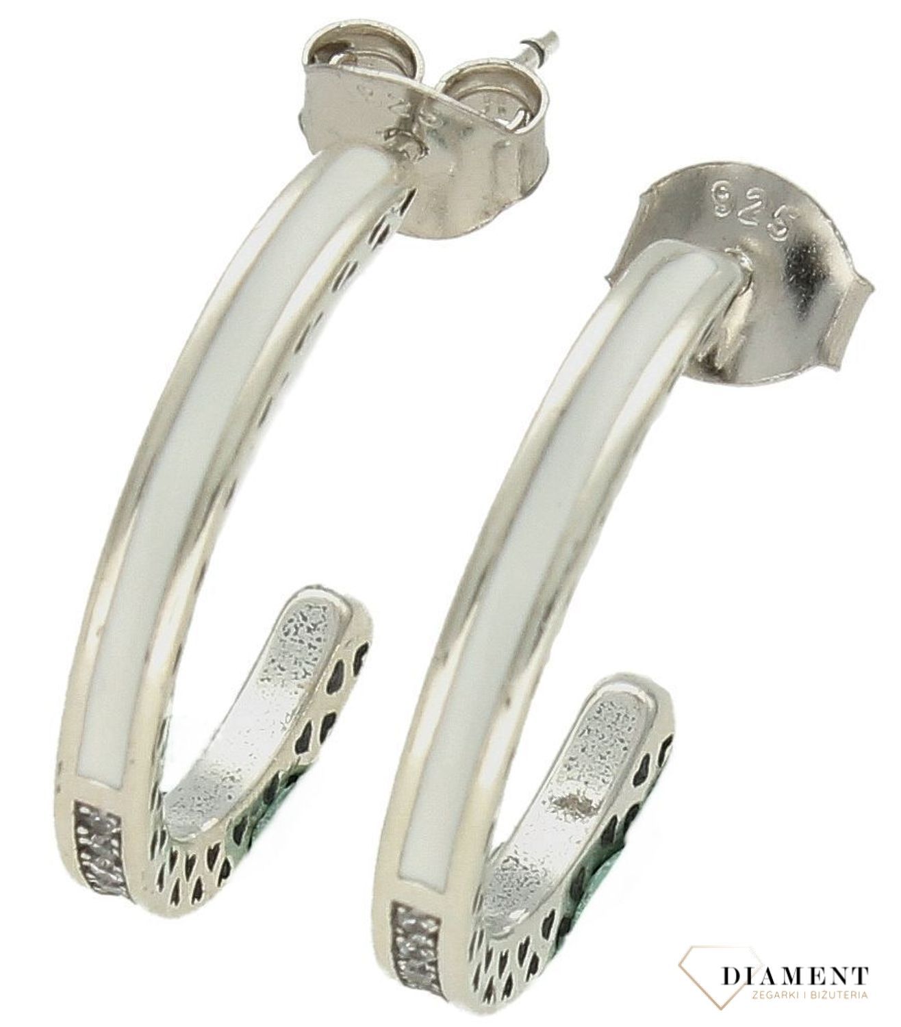 Srebrne kolczyki damskie okrągłe z białą emalią wkrętki DIA-KLC-9991B-925. Srebrne kolczyki wkrętki. Srebrne kolczyki z białą emalią. Kolczyki srebrne idealne na prezent dla kobiety (2).jpg