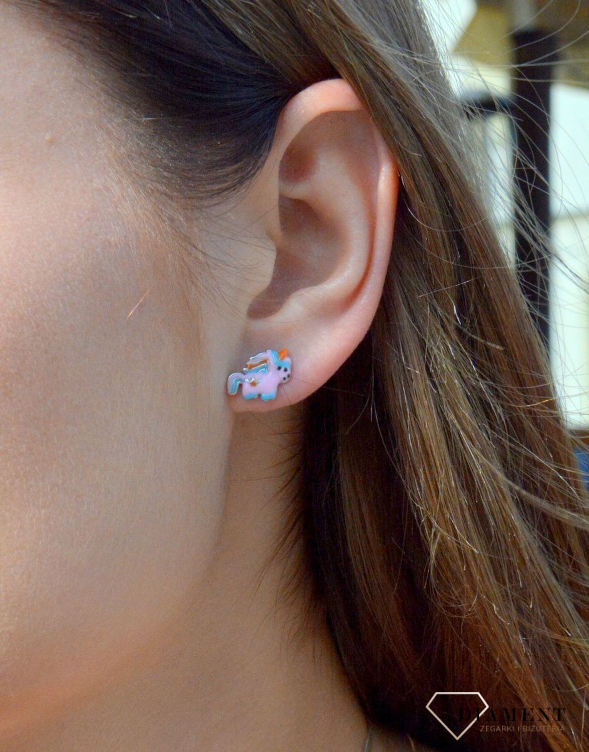 Kolczyki srebrne dla dziewczynki Jednorożce DIA-KLC-AE14391-925.  Srebrne kolczyki dziecięce. Srebrne kolczyki idealne dla dziewczynki. Kolczyki srebrne jednorożce. Kolczyki srebrne kolorowe. Kolczyki różowe jednorożce dla dziewczynki n.jpg