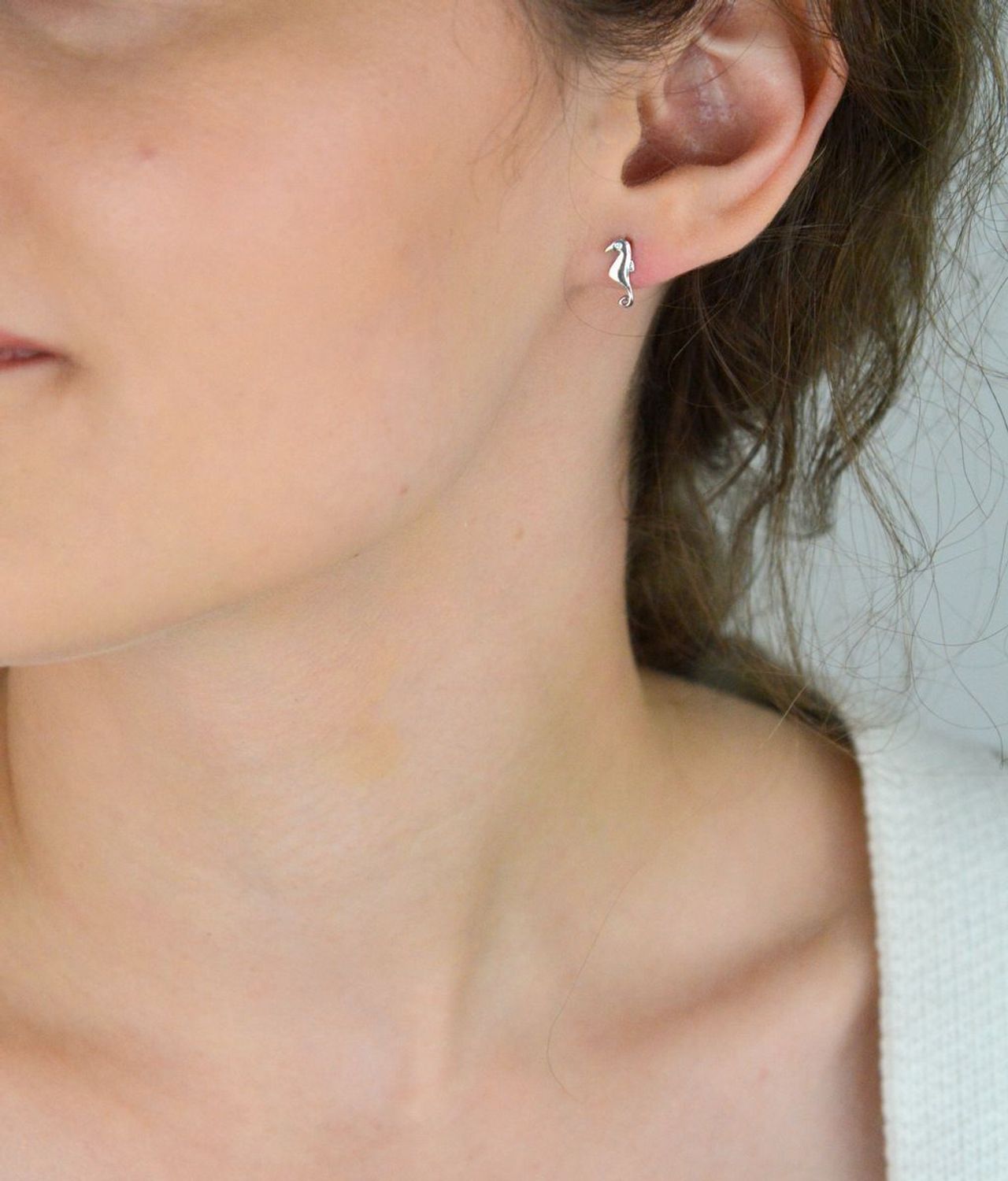 Kolczyki srebrne wkrętki Konik morski DIA-KLC-AE7921-925.jpg