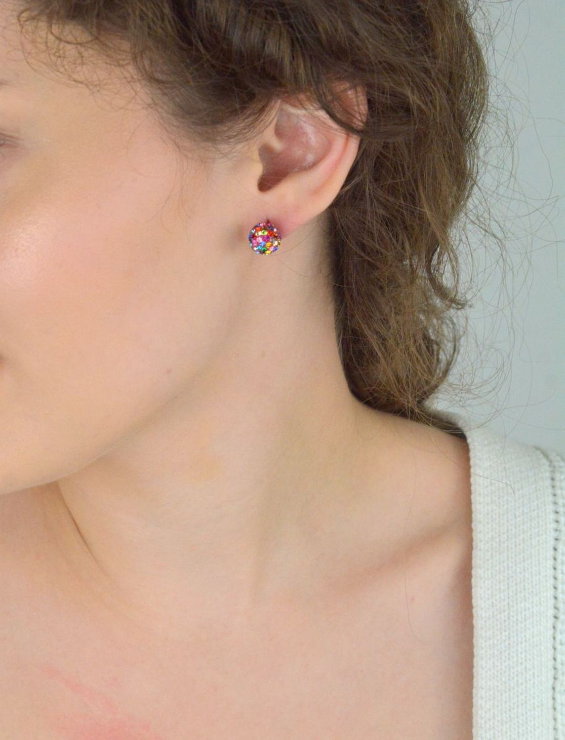 Srebrne kolczyki damskie kulki wkrętki wielokolorowe DIA-KLC-ALKC10MMK-925.png