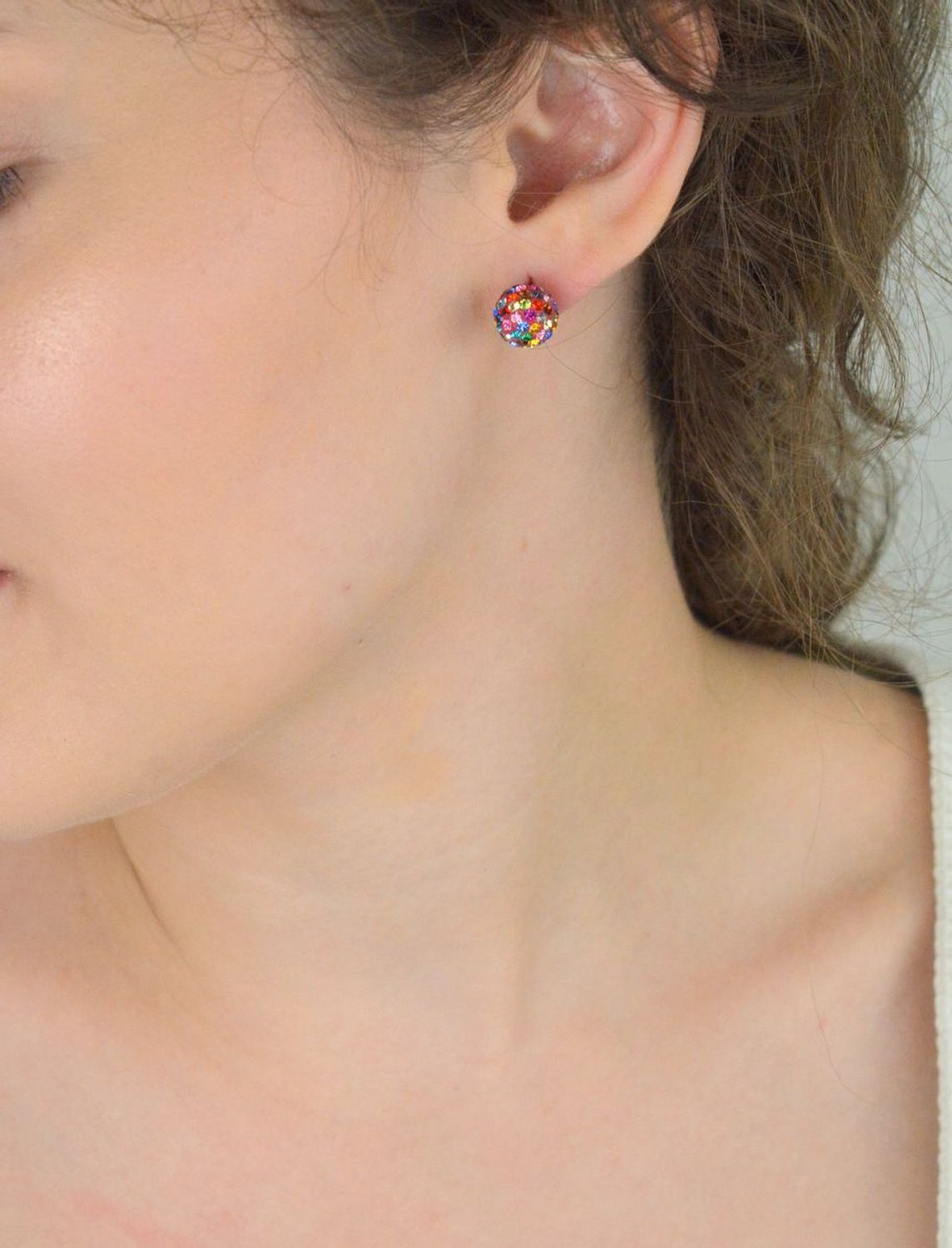 Srebrne kolczyki damskie kulki wkrętki wielokolorowe DIA-KLC-ALKC10MMK-925.png