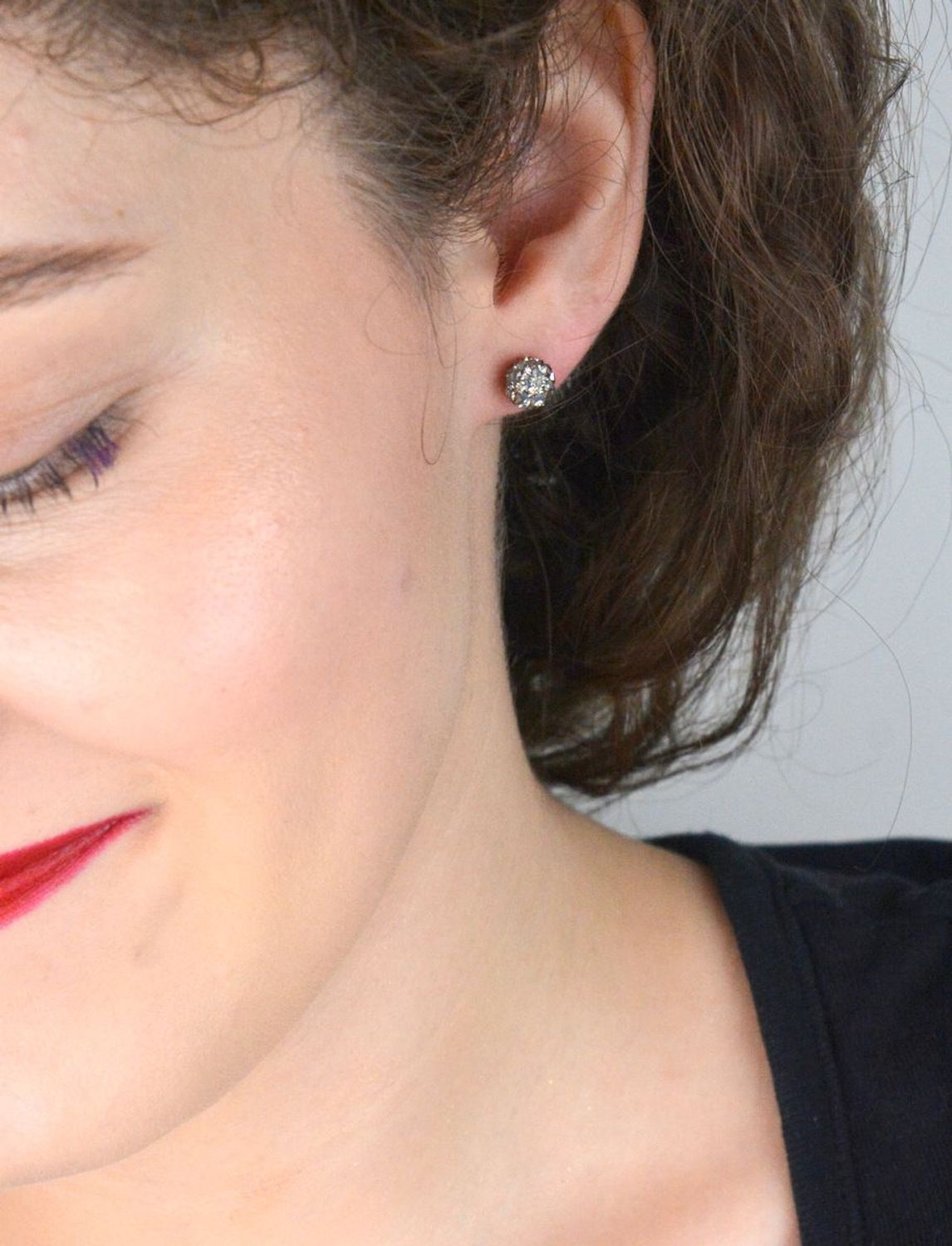 Kolczyki wkrętki szare kulki z kryształkami DIA-KLC-ALKC7MGR-925.png