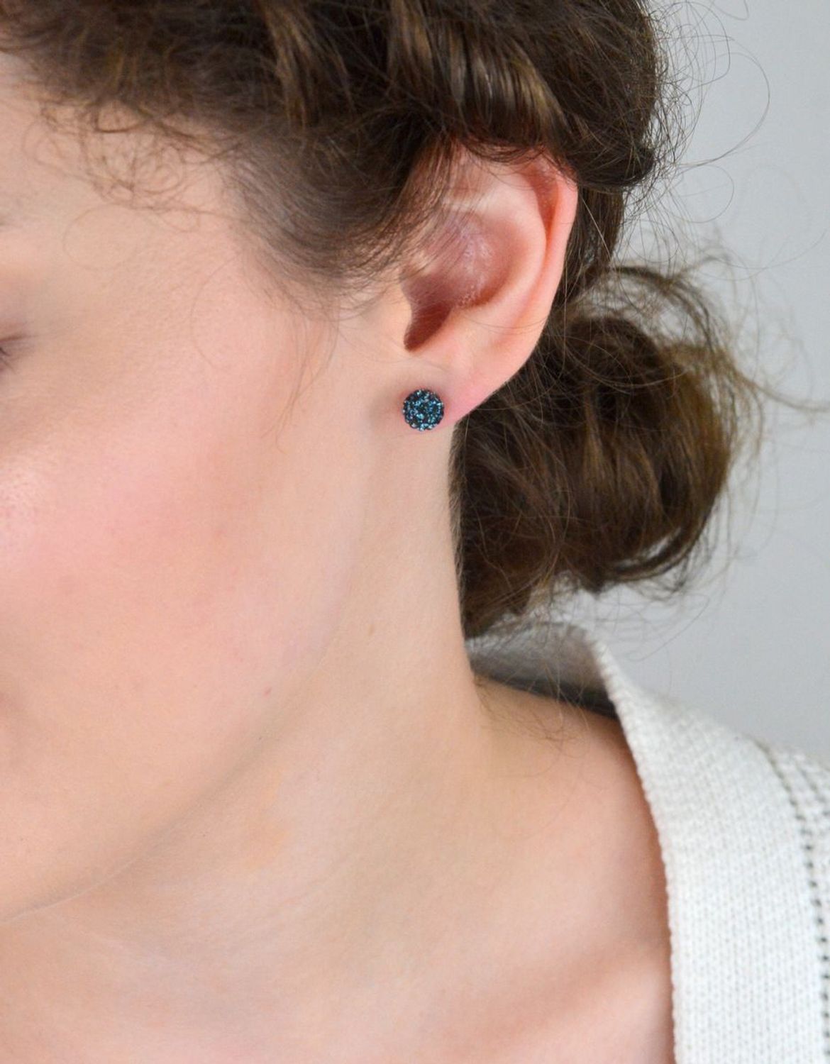 Srebrne kolczyki damskie kulki wkrętki niebieskie DIA-KLC-ALKC7MNB-925.png