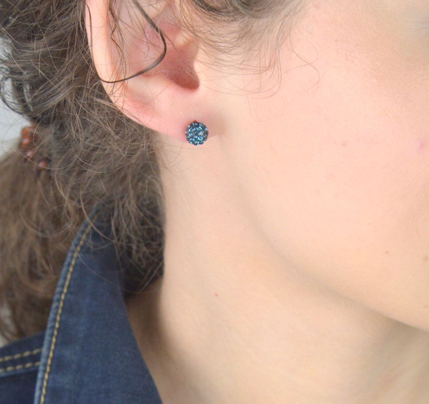 Srebrne kolczyki damskie kulki wkrętki niebieskie DIA-KLC-ALKC7MNB-925.png