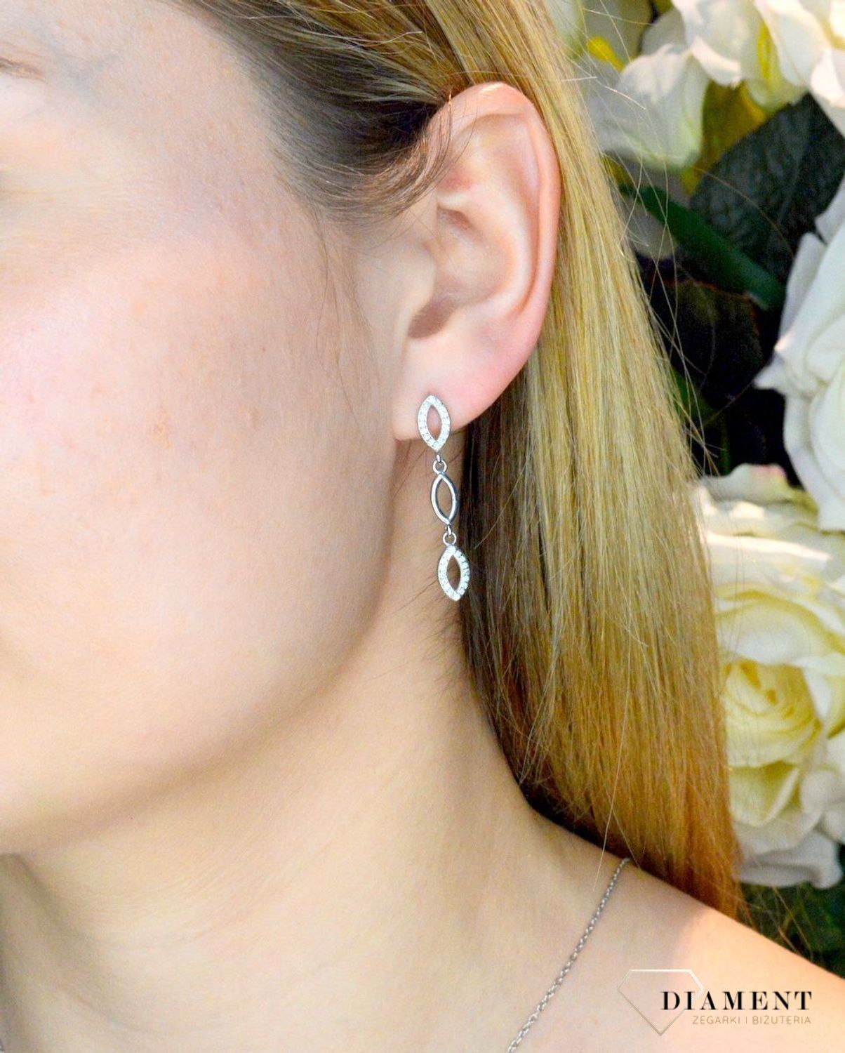 Srebrne kolczyki damskie 'Potrójne łezki' DIA-KLC-APARTI92-925.jpg