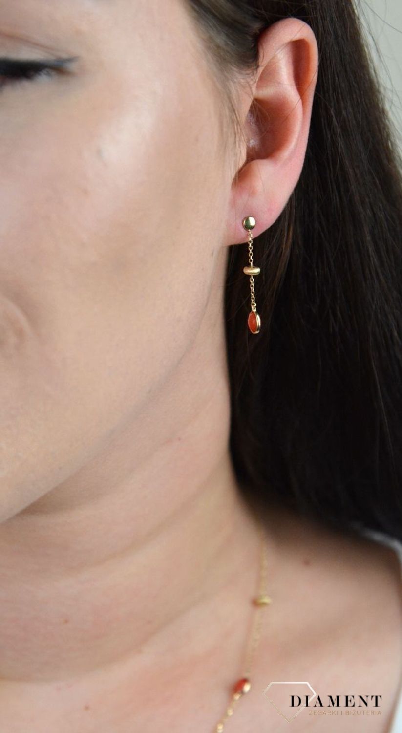 Złote kolczyki wiszący łańcuszek z koralem DIA-KLC-BF2046A-585.jpg