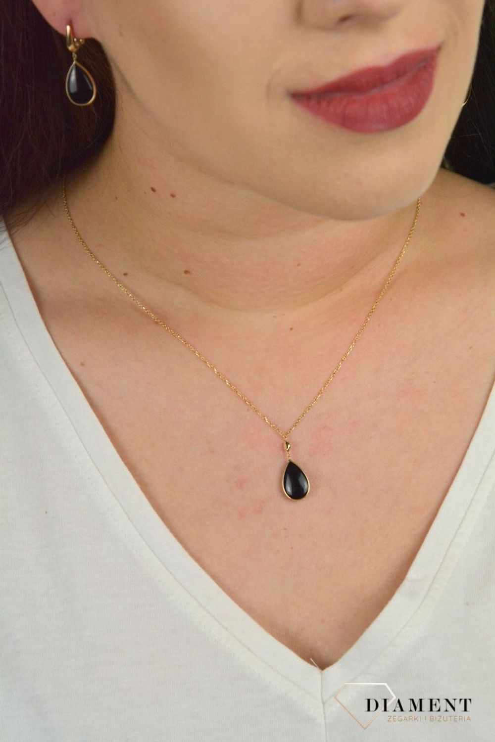Złote kolczyki wiszące łezki z onyksem DIA-KLC-BF3036--585.jpg