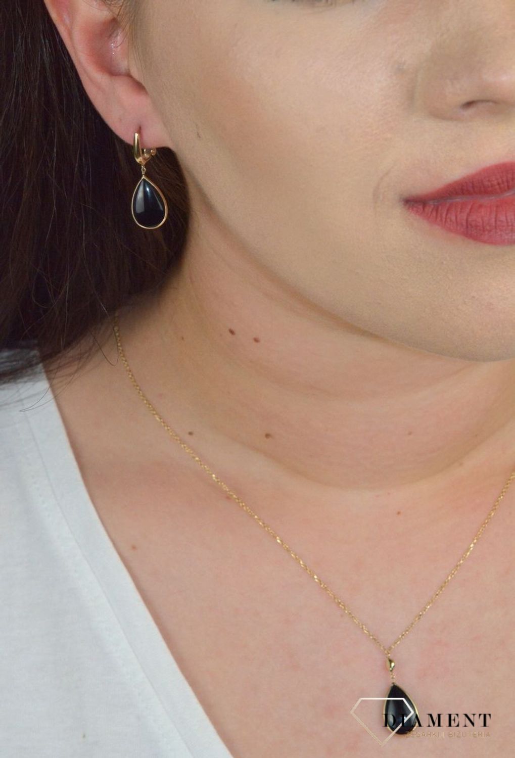 Złote kolczyki wiszące łezki z onyksem DIA-KLC-BF3036--585.jpg
