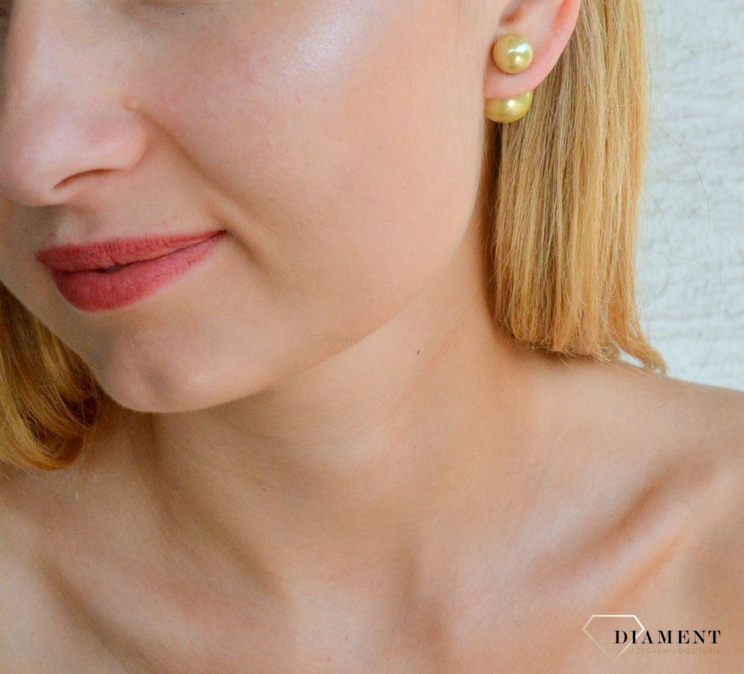 Srebrne kolczyki damskie Diorki dwie kulki matowe w złotym kolorze DIA-KLC-DIORKI-1-925. Kolczyki srebrne kulki. Srebrne kolczyki wkrętki. Kolczyki srebrne w stylu Dior. Kolczyki idealne na prezent. Dior styl..jpg