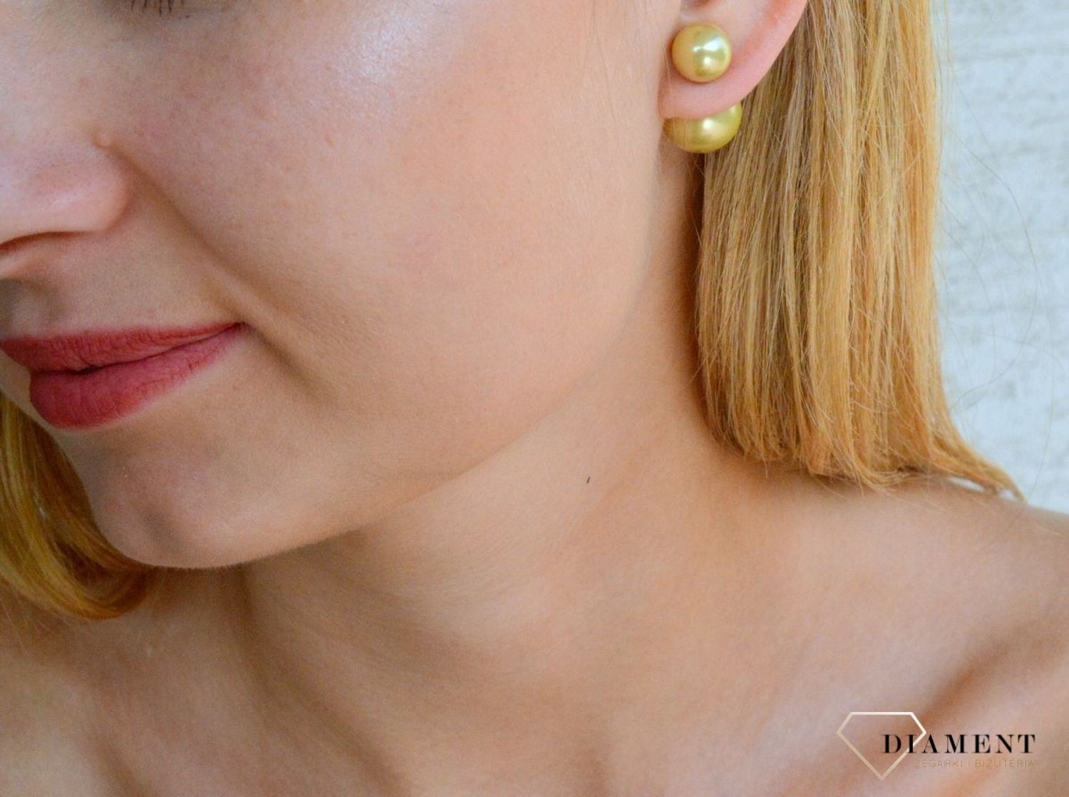 Srebrne kolczyki damskie Diorki dwie kulki matowe w złotym kolorze DIA-KLC-DIORKI-1-925. Kolczyki srebrne kulki. Srebrne kolczyki wkrętki. Kolczyki srebrne w stylu Dior. Kolczyki idealne na prezent. Dior styl..jpg