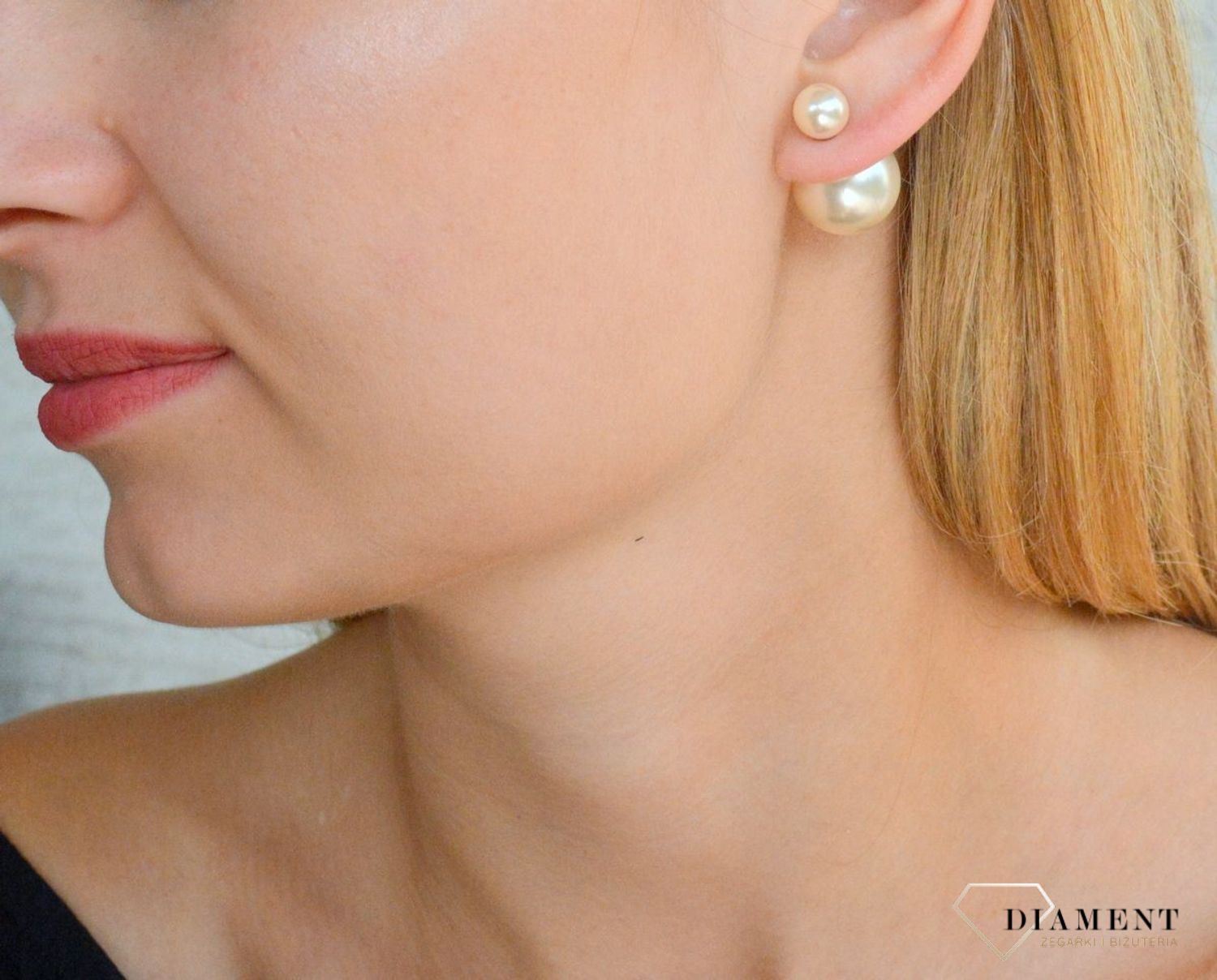 Srebrne kolczyki damskie Diorki w perłowym kolorze DIA-KLC-DIORKI-17-925. Kolczyki srebrne kulki. Srebrne kolczyki wkrętki. Kolczyki srebrne w stylu Dior. Kolczyki idealne na prezent. Dior styl..jpg