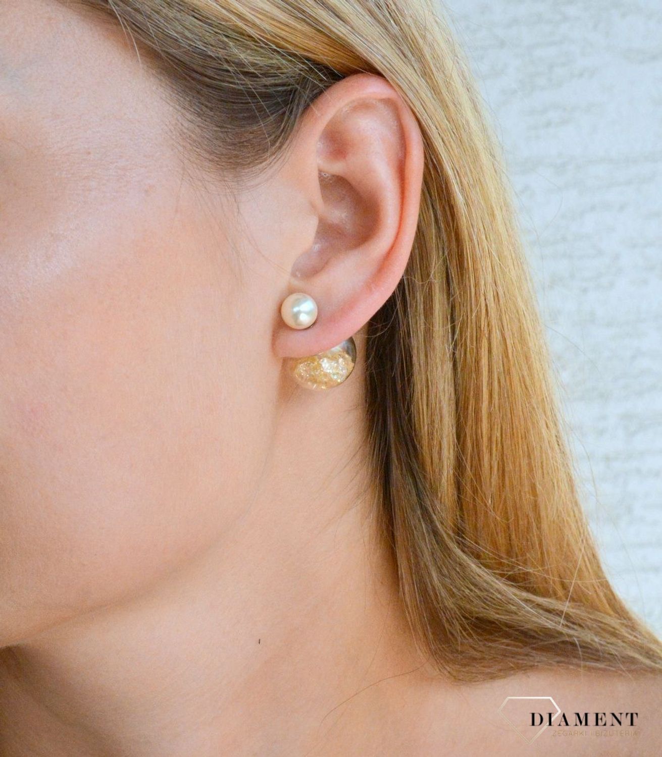 Srebrne kolczyki damskie Diorki z żółtymi cyrkoniami wewnątrz kulki DIA-KLC-DIORKI-3-925. Kolczyki srebrne kulki. Srebrne kolczyki wkrętki. Kolczyki srebrne w stylu Dior. Kolczyki idealne na prezent. Dior styl (2).jpg