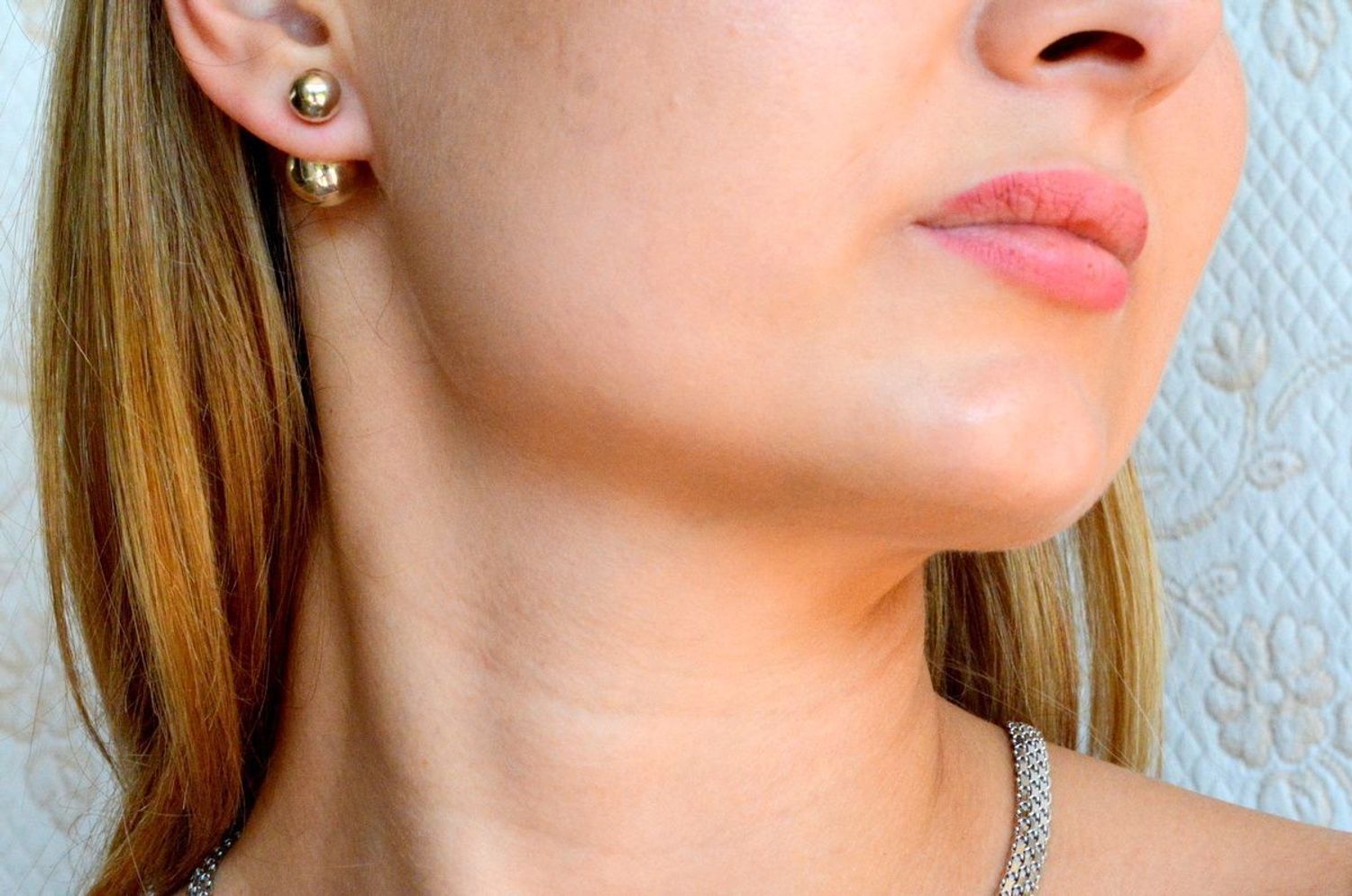 Srebrne kolczyki damskie Diorki dwie srebrne kulki Przód Tył DIA-KLC-DIORKI-4-925. Kolczyki srebrne kulki (1).JPG