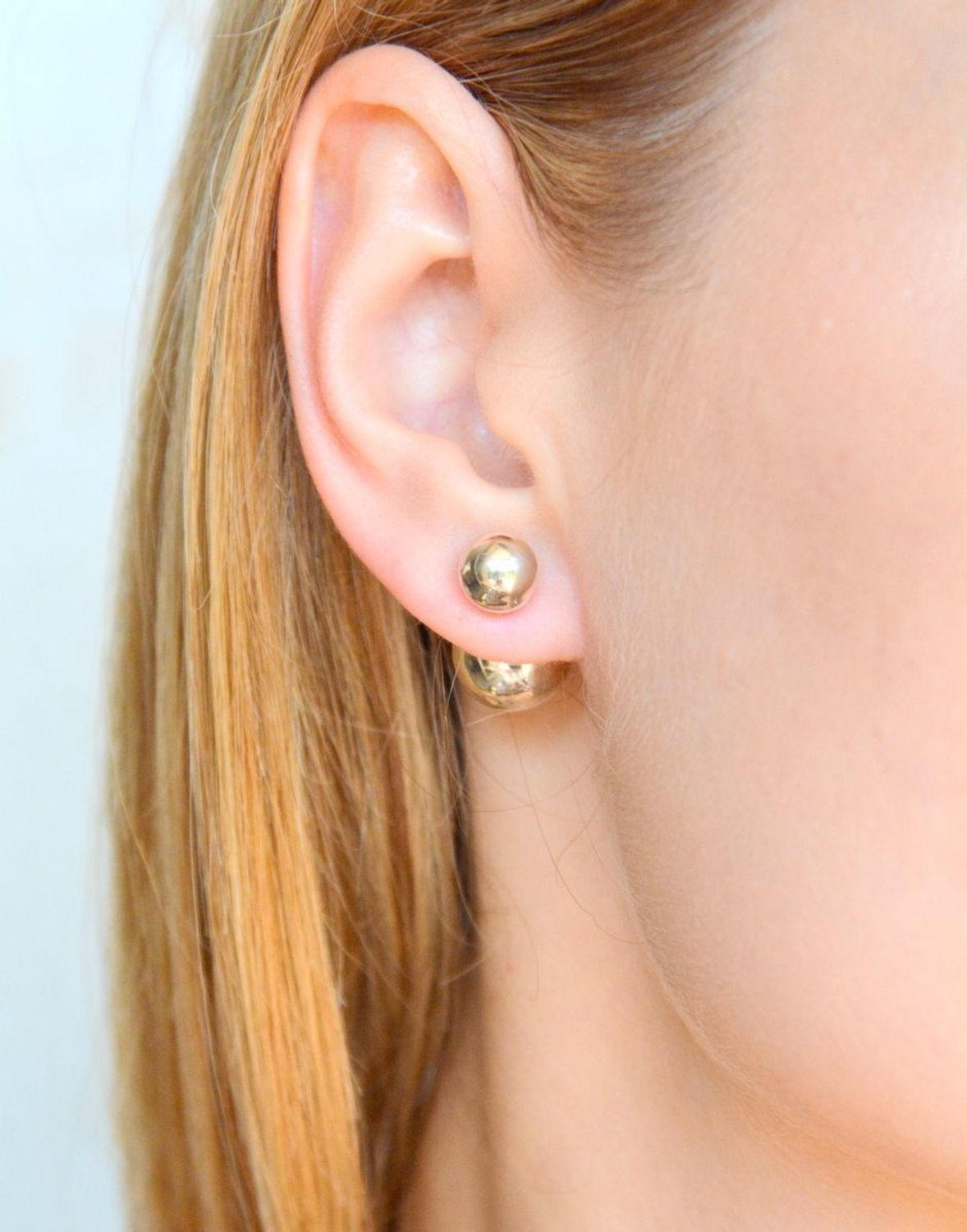 Srebrne kolczyki damskie Diorki dwie srebrne kulki Przód Tył DIA-KLC-DIORKI-4-925. Kolczyki srebrne kulki (1).JPG