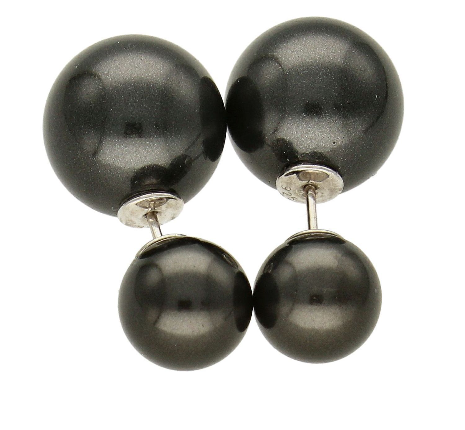 Srebrne kolczyki damskie Diorki czarne kulki DIA-KLC-DIORKI-6-925. Kolczyki srebrne kulki. Srebrne kolczyki wkrętki. Kolczyki srebrne w stylu Dior. Kolczyki idealne na prezent. Dior styl..jpg