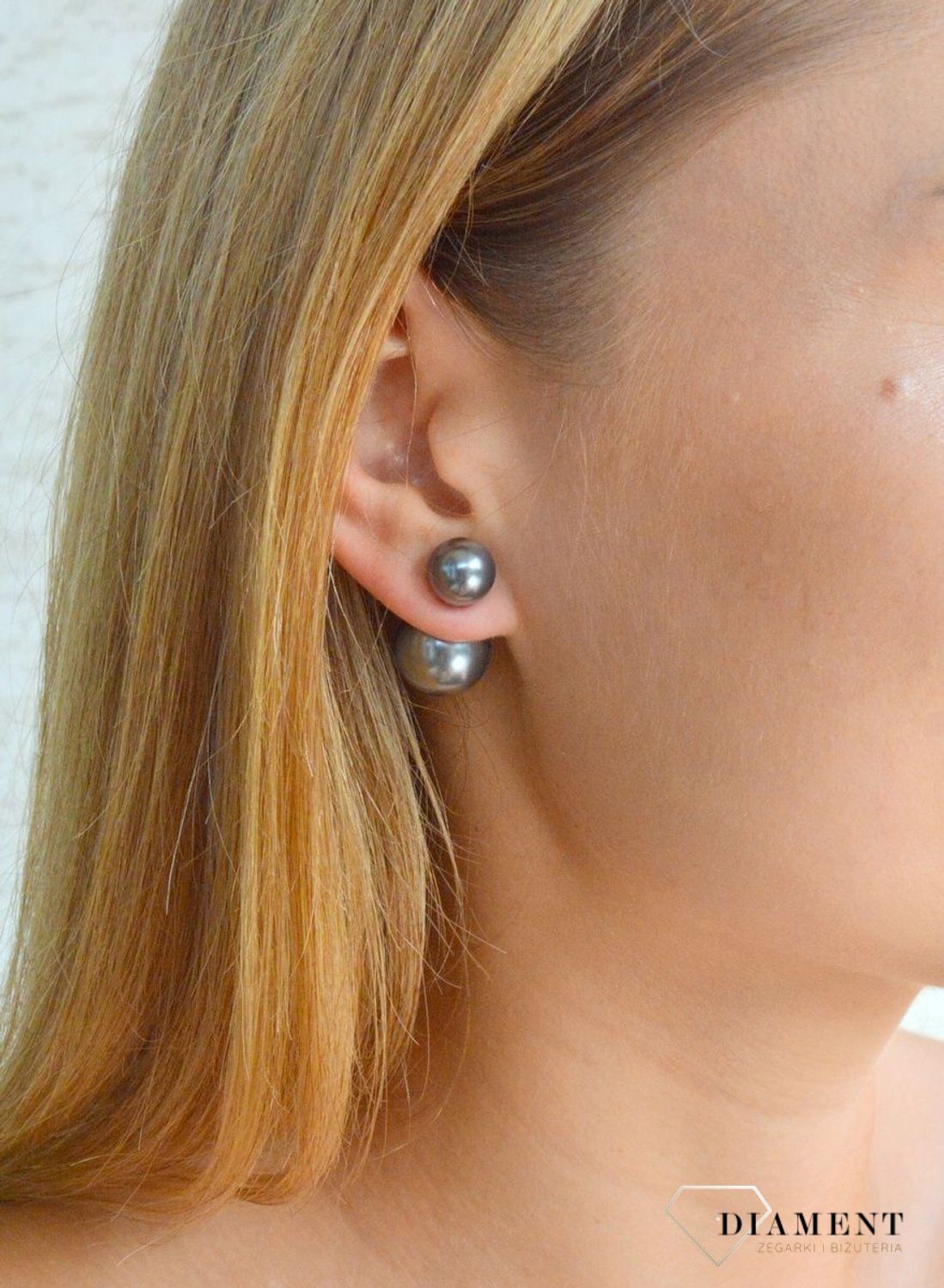 Srebrne kolczyki damskie Diorki kulki w stalowo niebieskim kolorze DIA-KLC-DIORKI-7-925. Kolczyki srebrne kulki. Srebrne kolczyki wkrętki. Kolczyki srebrne w stylu Dior. Kolczyki idealne na prezent. Dior styl..jpg