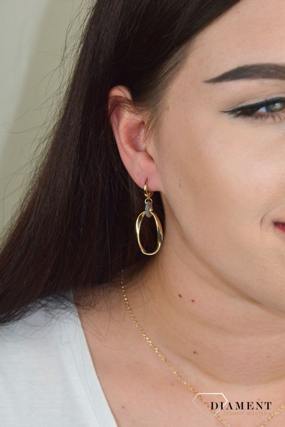 Złote kolczyki 'Falisty owal, brokatowe kółko' DIA-KLC-E231--585.jpg