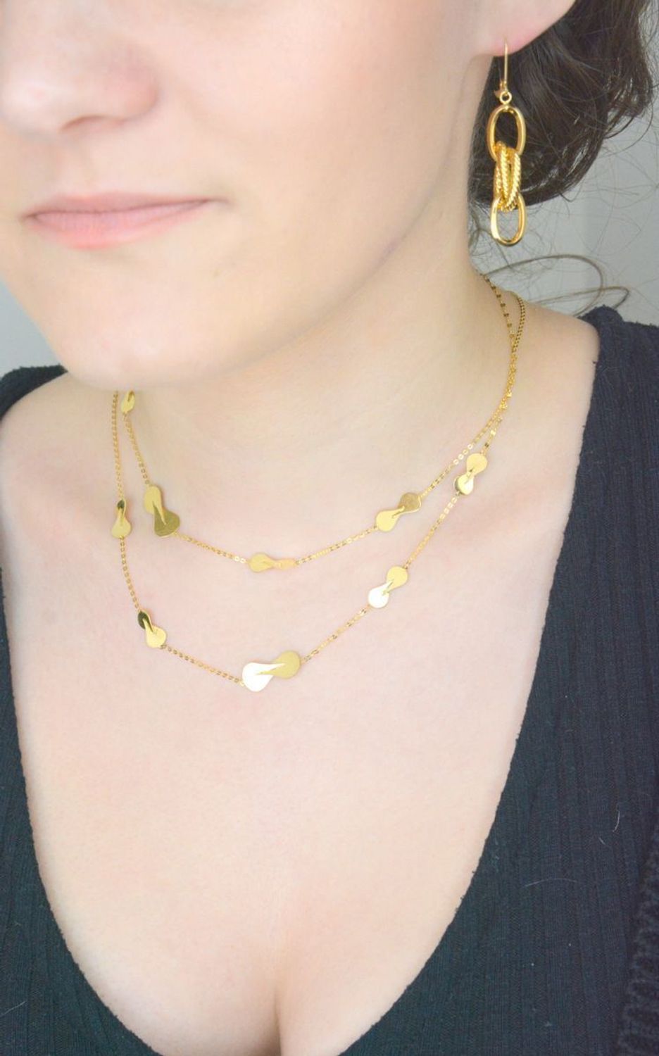 Kolczyki złote wiszące pr 585, DIA-KLC-EOLBPC-18-4-585 Złote kolczyki zostały wykonane z najwyższej jakości złota próby 585. Kunsztownie wykonane złote kolczyki to idealny prezent dla każdej kobiety. 1.jpg