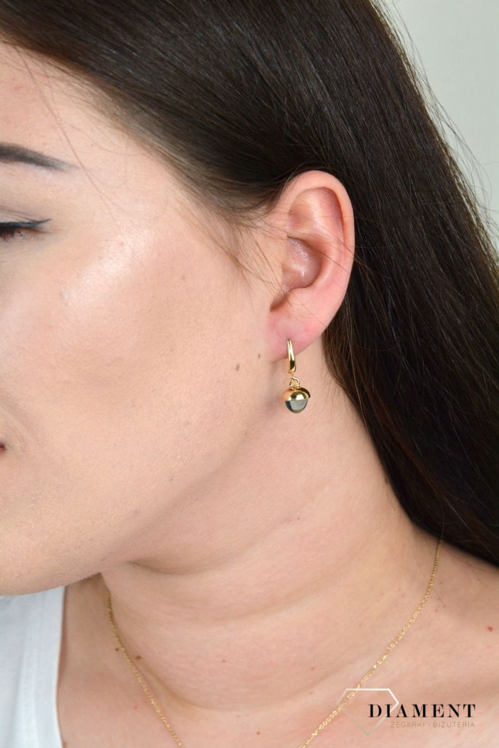 Złote kolczyki wiszące z topazem DIA-KLC-G020MOD-585.jpg