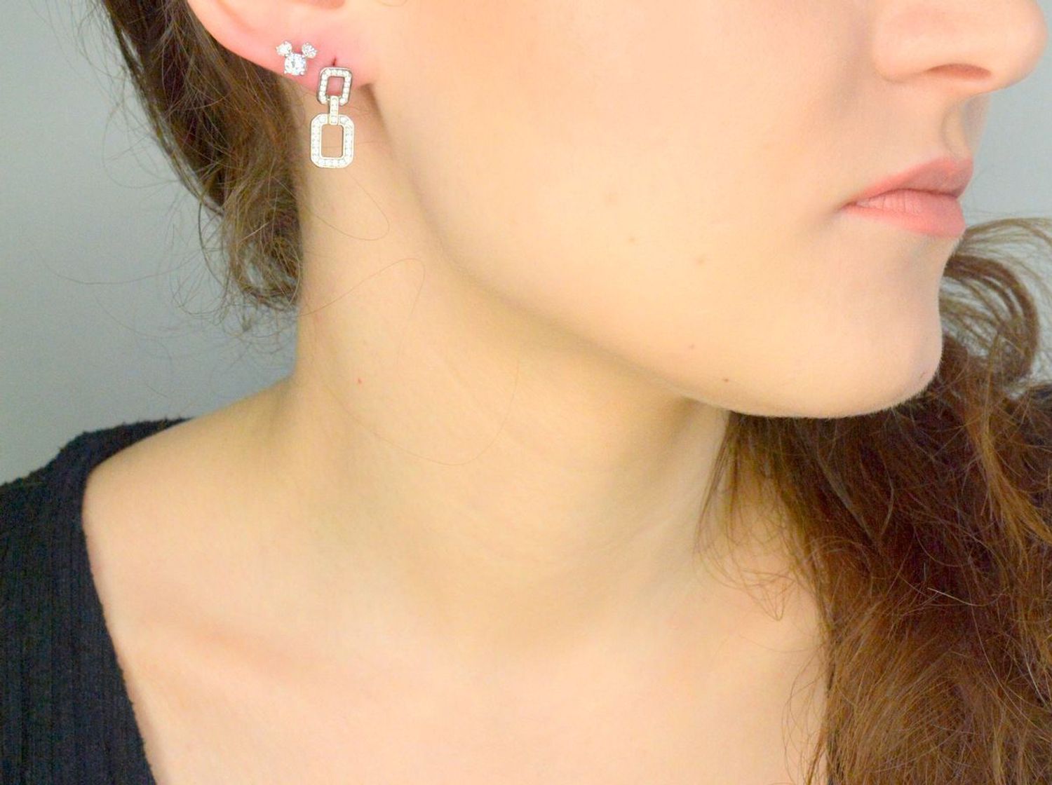 Srebrne kolczyki Ag 925 myszka Minnie z cyrkoniami DIA-KLC-IM0060724ER-925 Srebrne kolczyki zostały wykonane z najwyższej jakości srebra próby 925. Kolczyki zostały wykonane na wzór Myszki 1.jpg